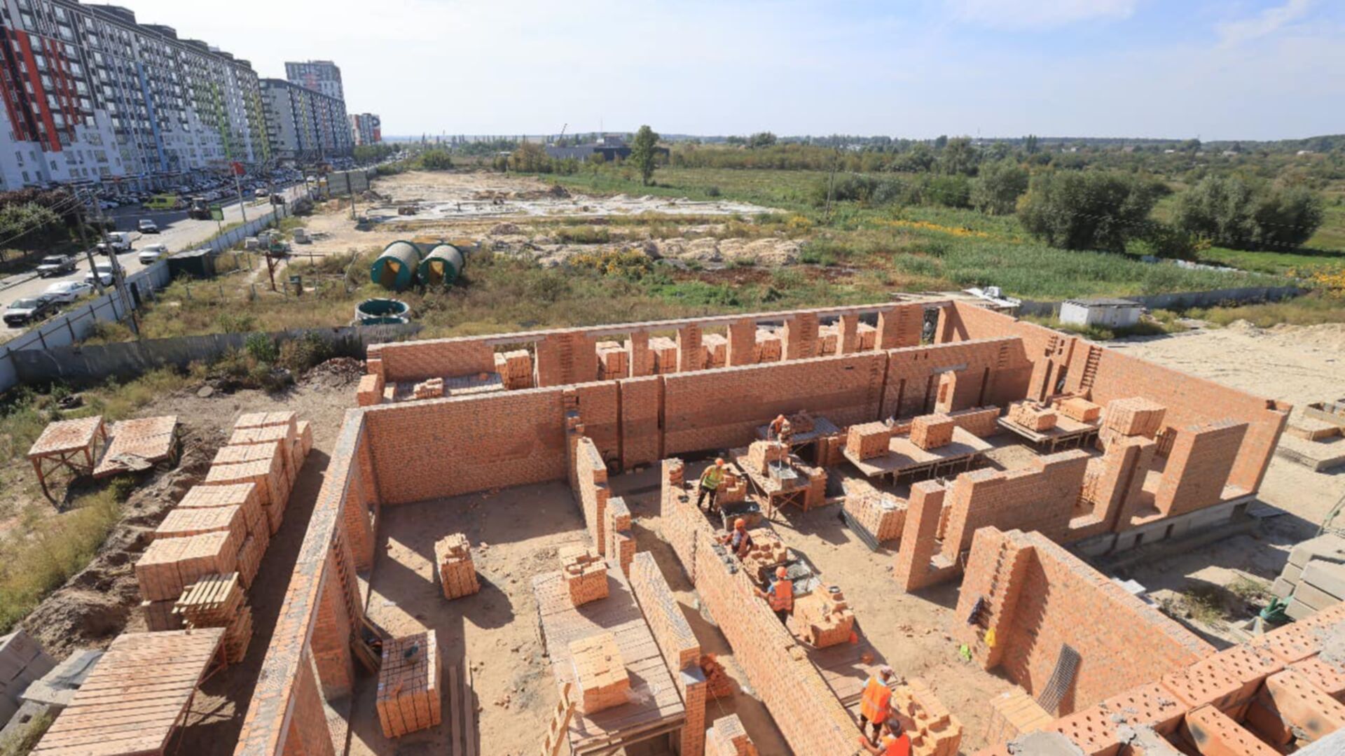 ЖК Burgundia 3 ход строительства фото 759979