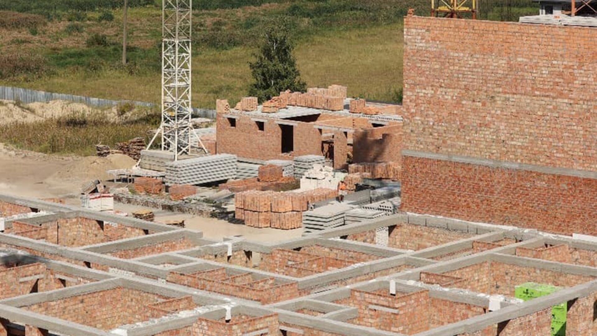 ЖК Burgundia 3 ход строительства фото 759984