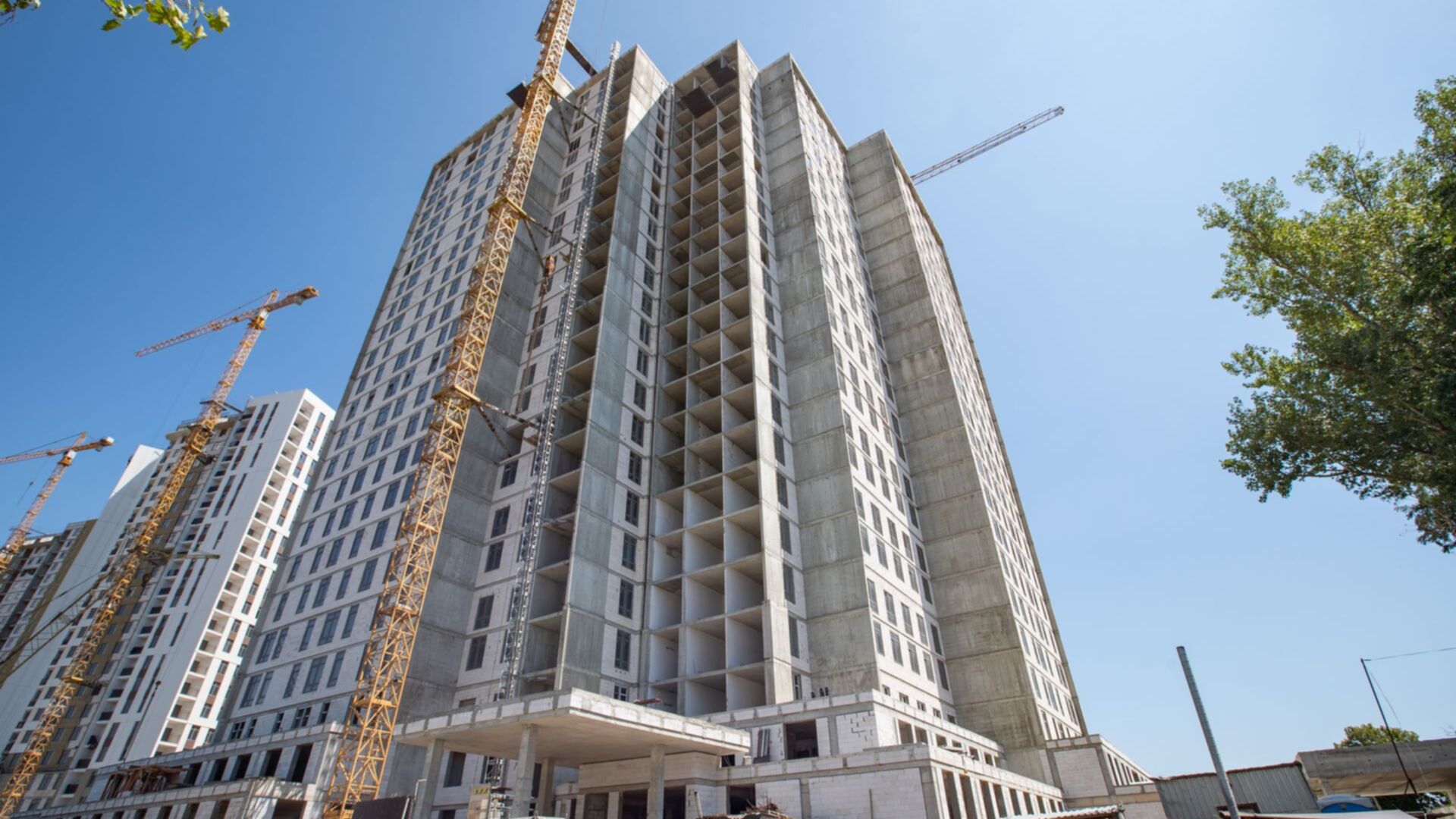 Состоянием на октябрь 2024 года БЦ Kadorr City ход строительства фото 763647