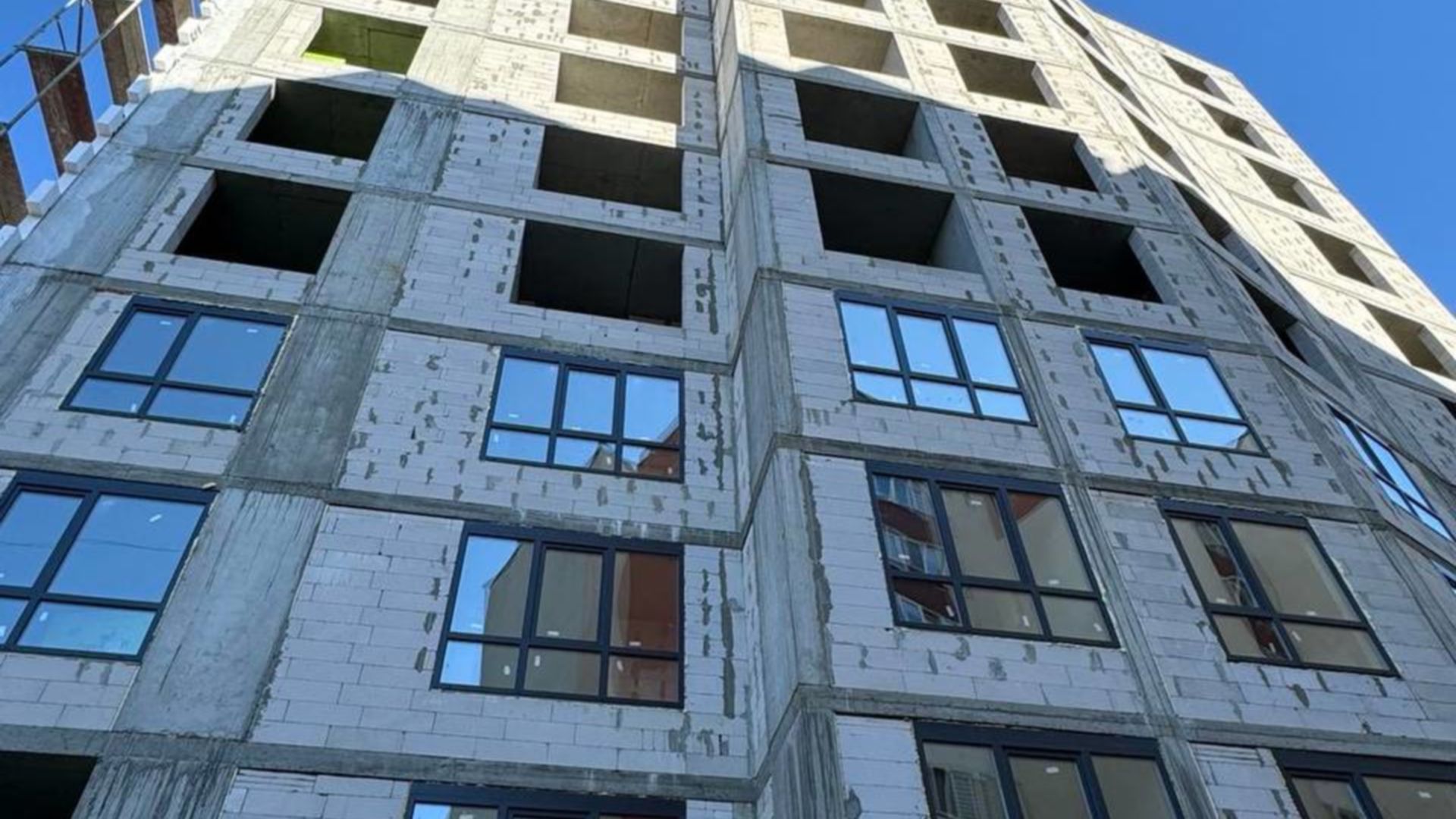 Станом на жовтень 2024 року ЖК вул. Тролейбусна, 5 хід будівництва фото 774595