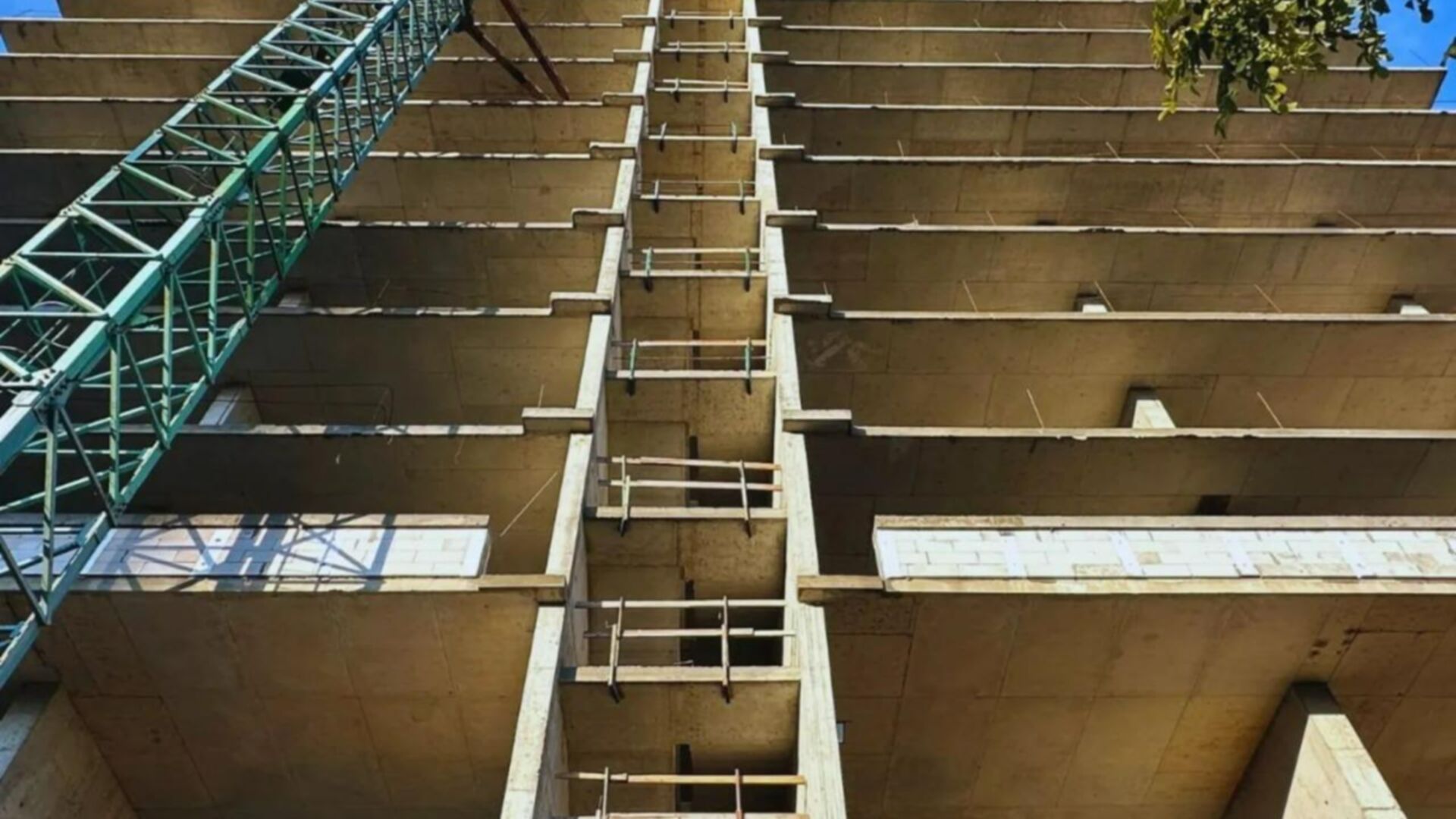 Состоянием на октябрь 2024 года БЦ PlatOn ход строительства фото 777075