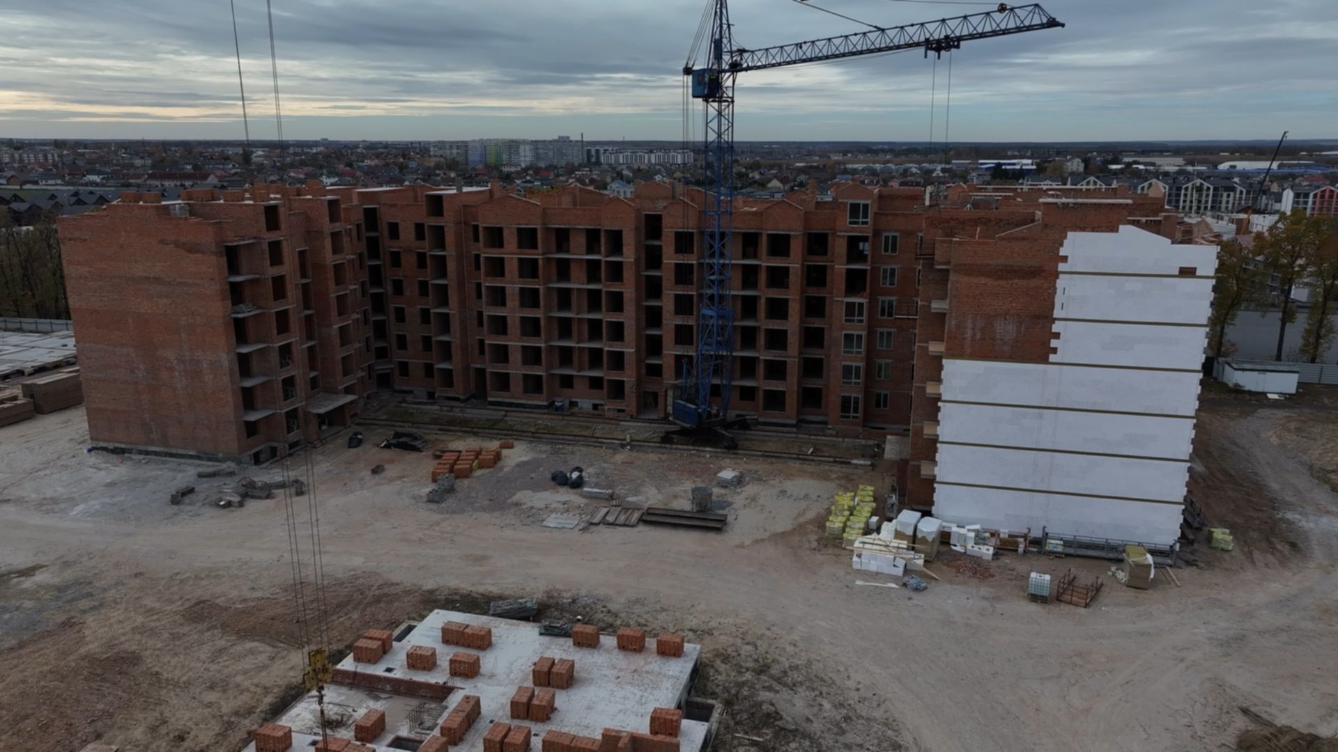 Станом на жовтень 2024 року ЖК Європейські Липки хід будівництва фото 780183