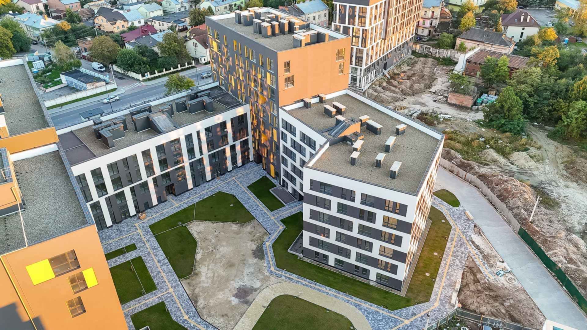 ЖК Містечко Підзамче ход строительства фото 780700