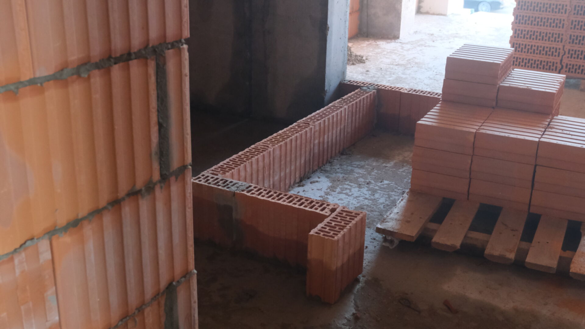 Станом на листопад 2024 року Апарт-готель Wol хід будівництва фото 780715