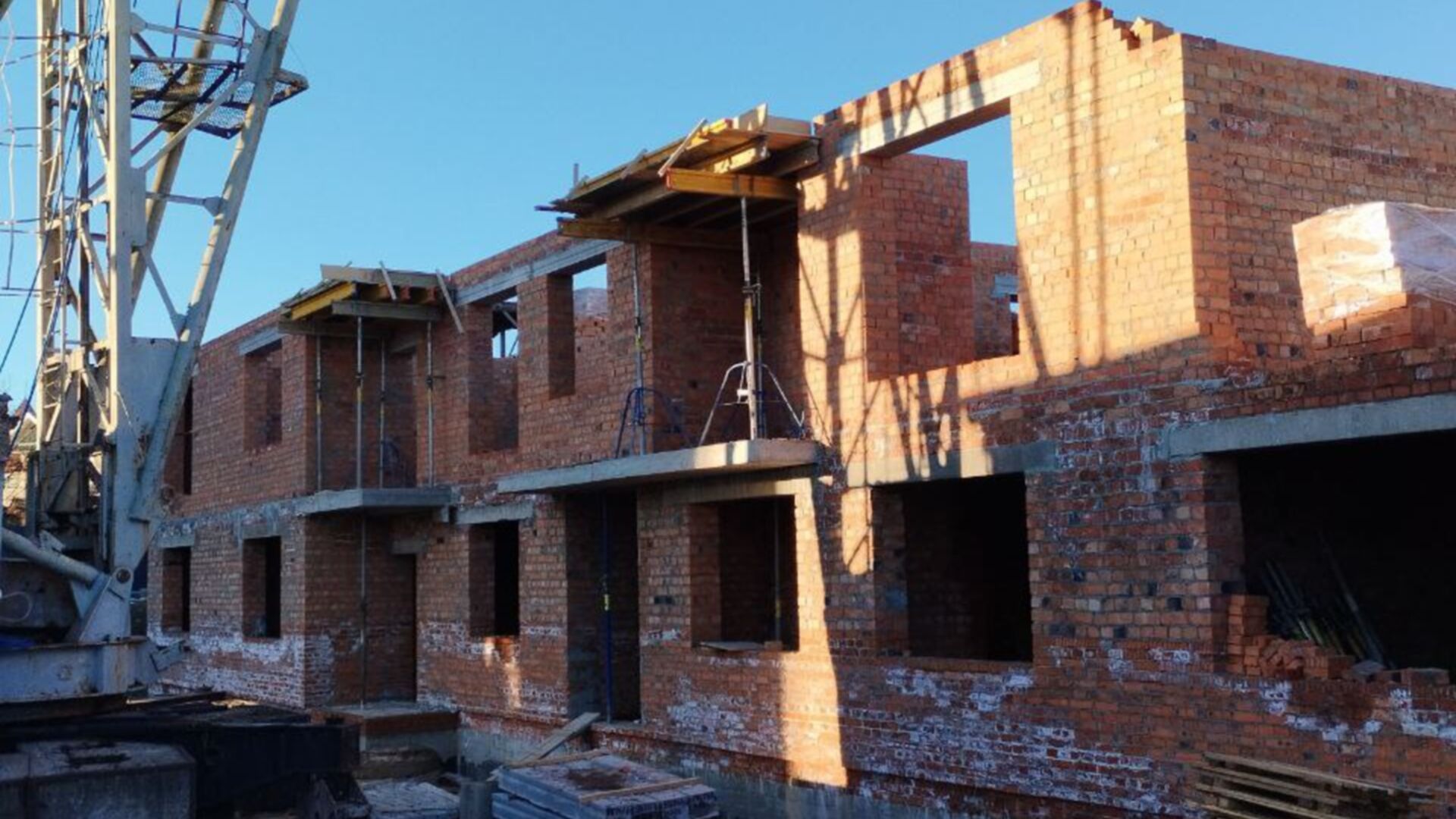 Состоянием на январь 2025 года ЖК ул. Бориславская, 20 ход строительства фото 808507