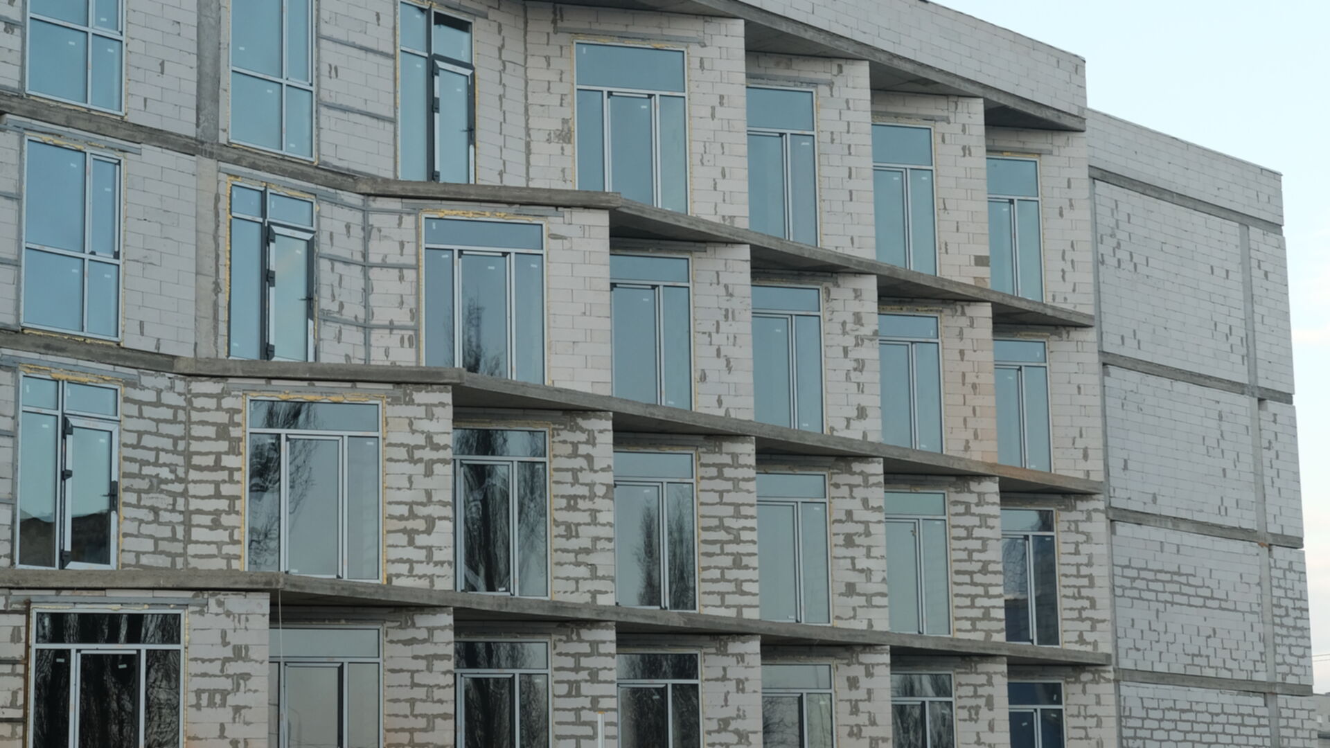 Станом на січень 2025 року Апарт-готель Wol хід будівництва фото 815234