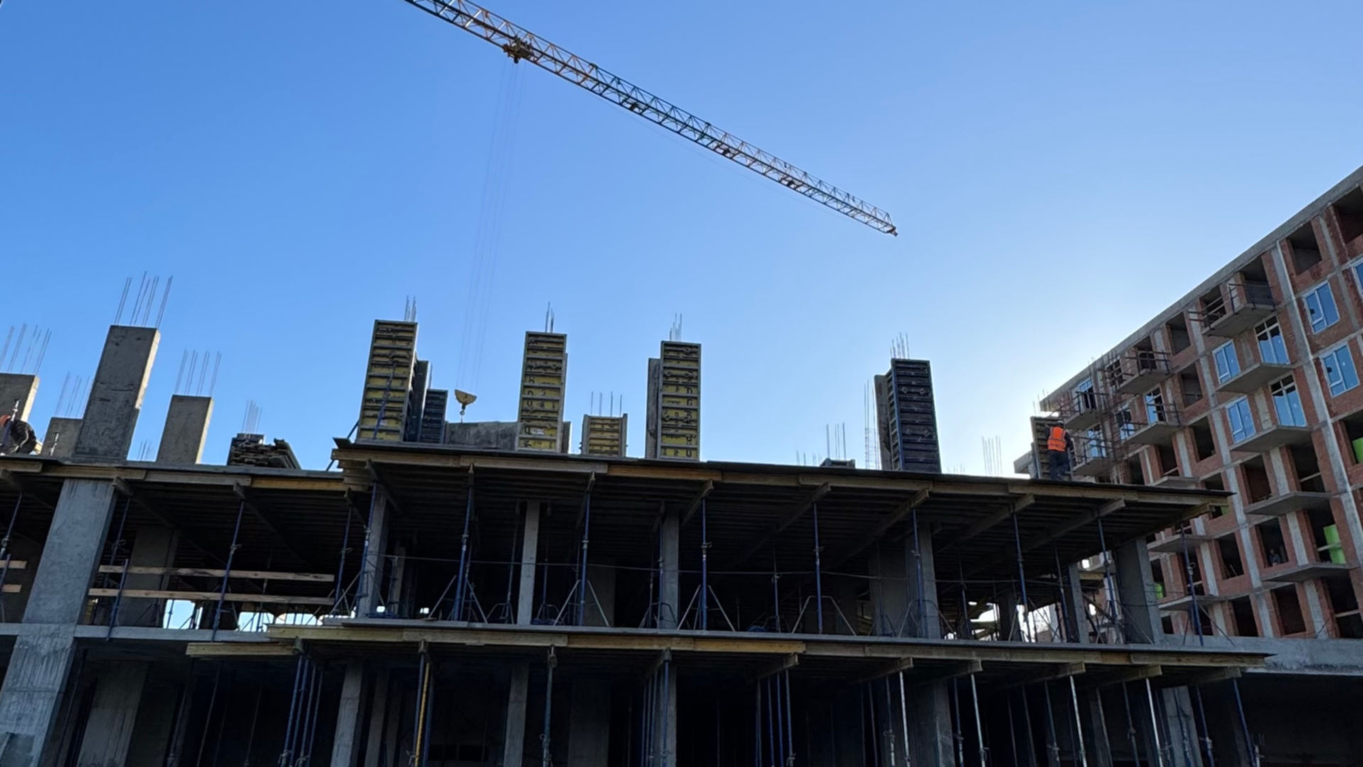 Станом на лютий 2025 року Затишний квартал MHouse хід будівництва фото 821610