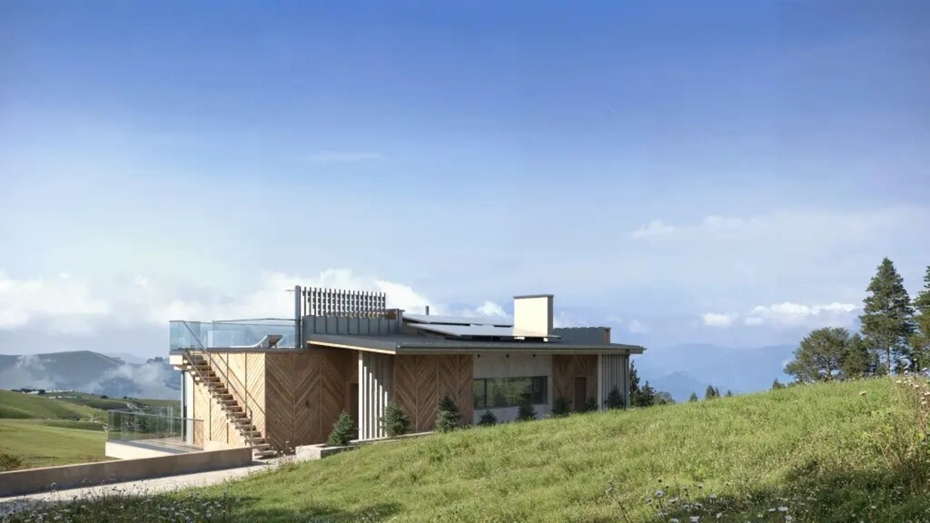 КМ Montes invest & resort  фото 824434
