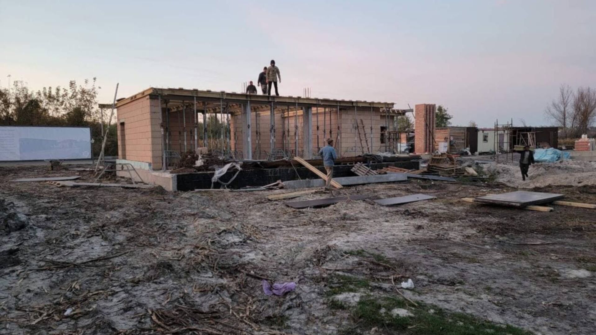 Состоянием на февраль 2025 года Котеджный городок Oasis ход строительства фото 826023