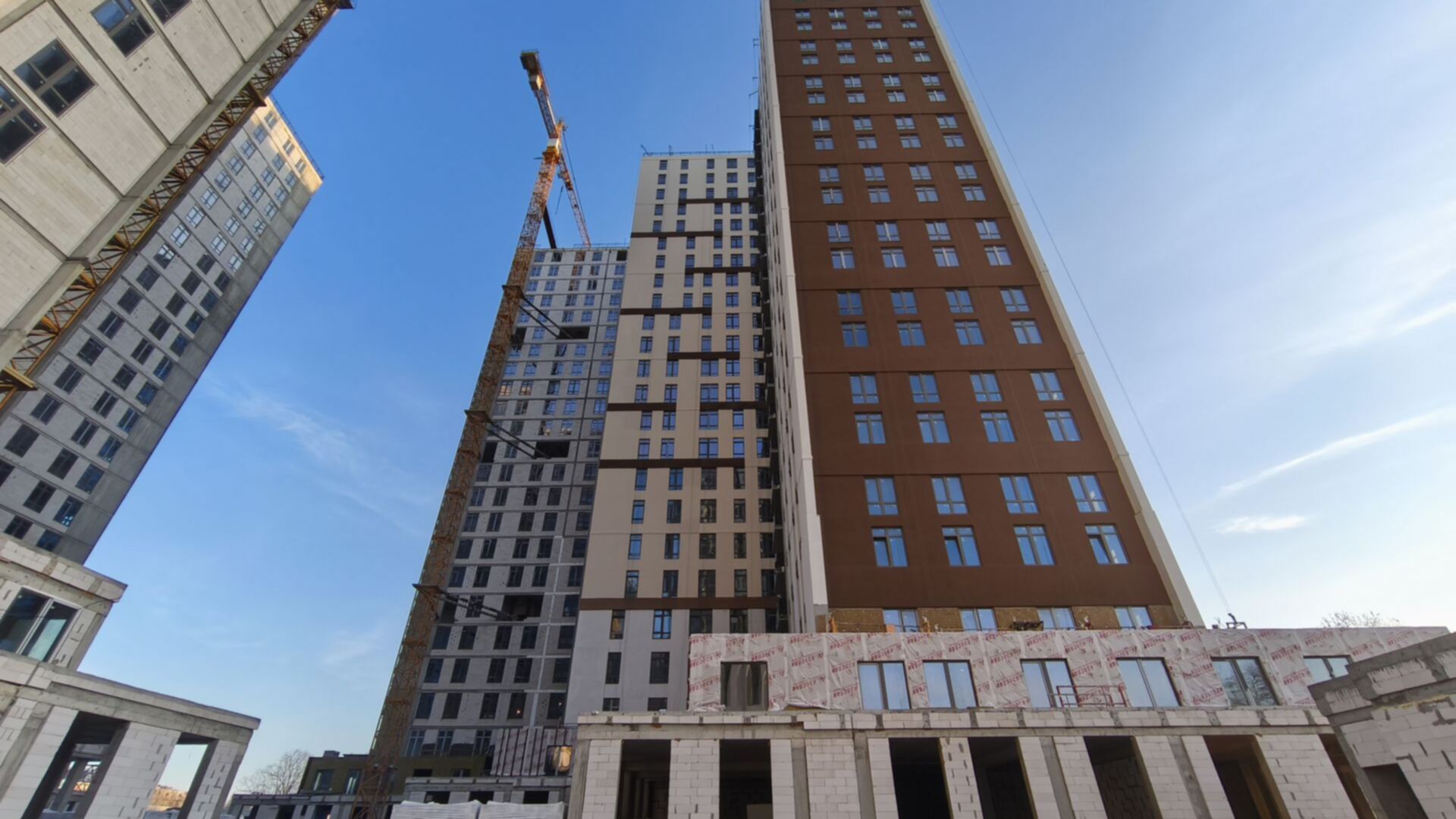 Состоянием на март 2025 года БЦ Kadorr City ход строительства фото 828395