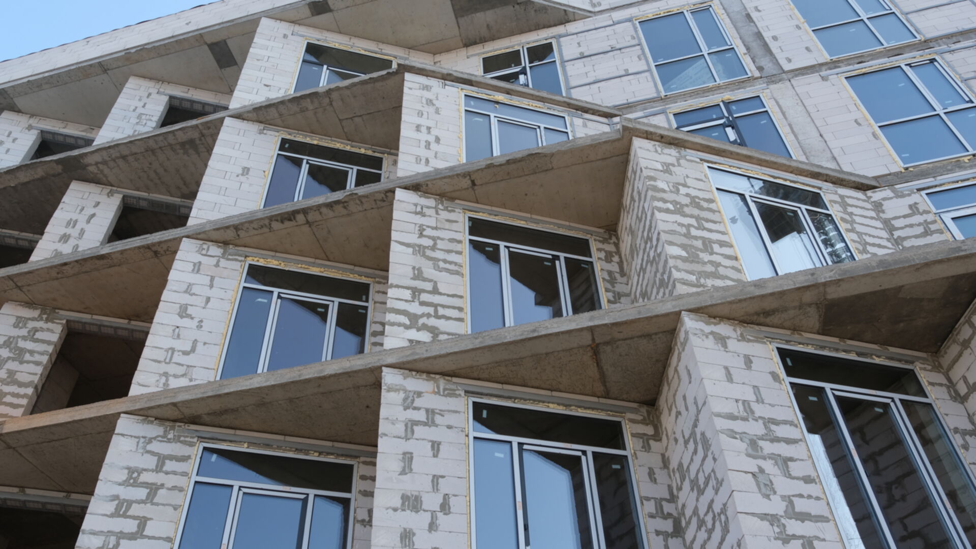 Станом на лютий 2025 року Апарт-готель Wol хід будівництва фото 831234