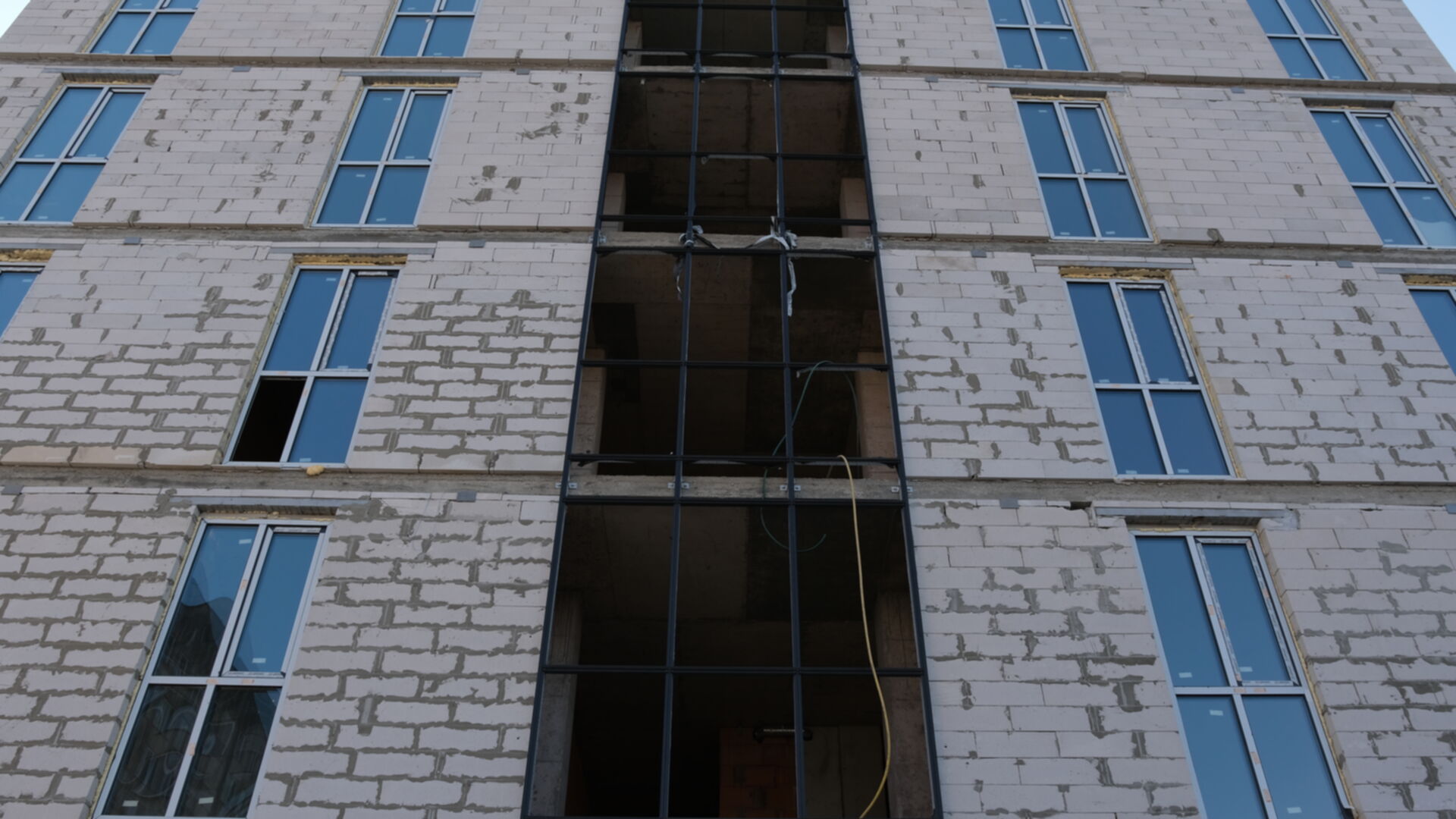 Станом на лютий 2025 року Апарт-готель Wol хід будівництва фото 831240