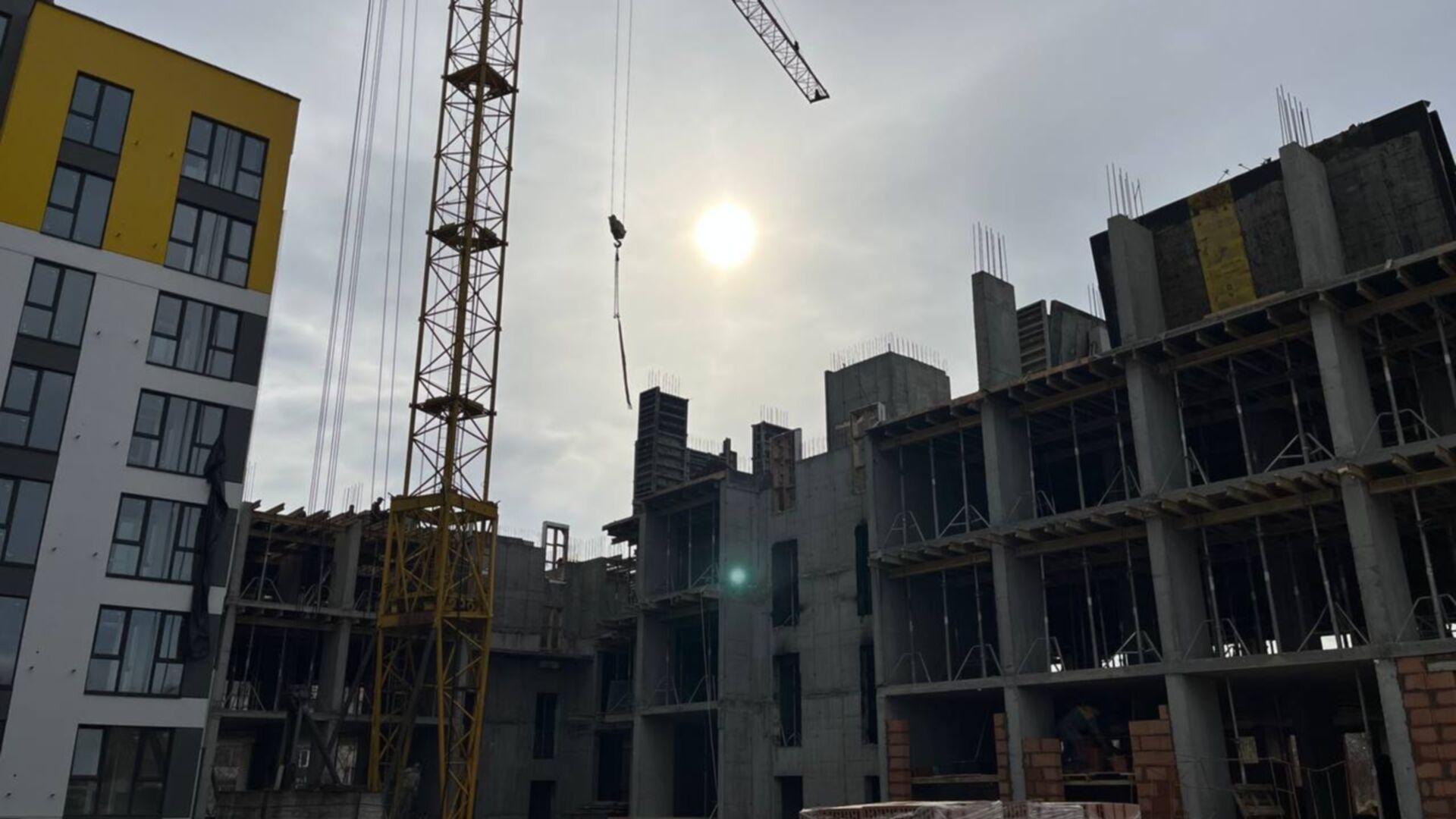 Станом на березень 2025 року ЖК Весняний хід будівництва фото 835183