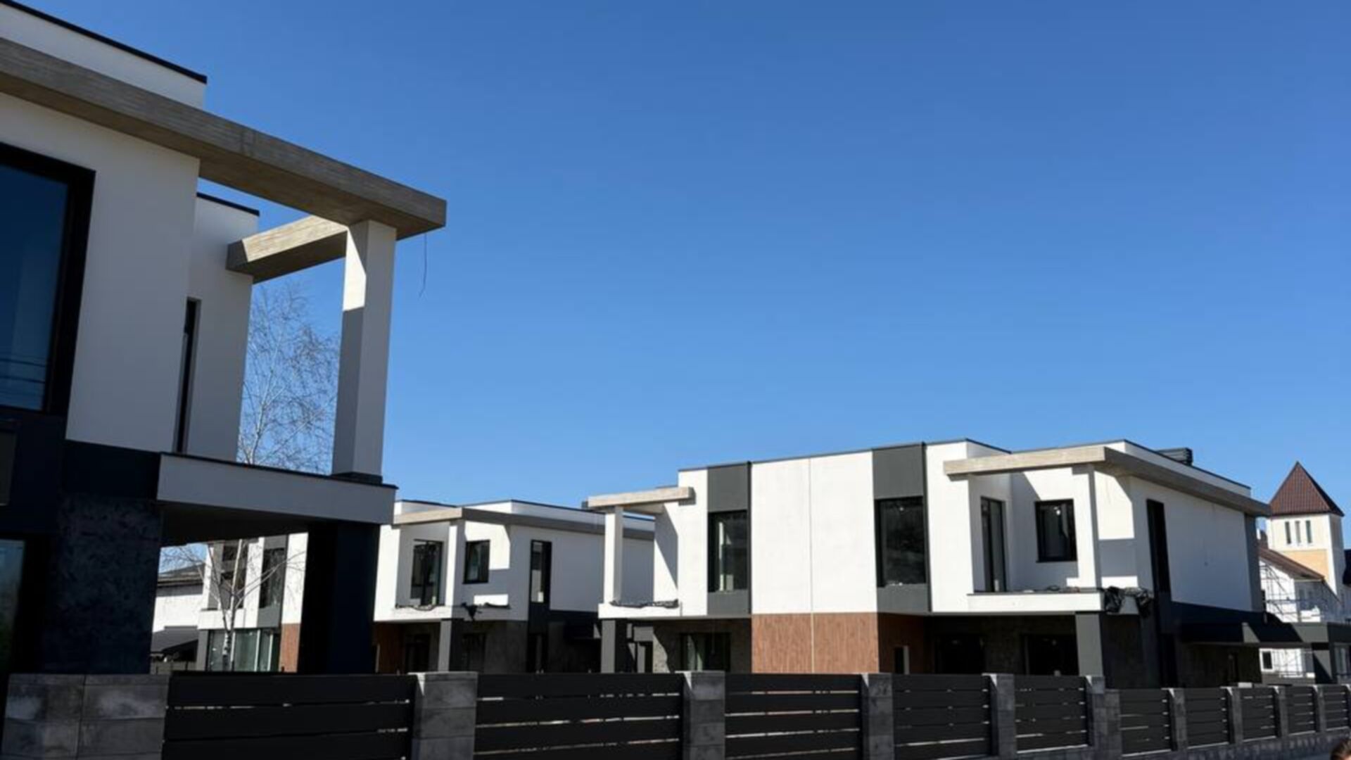 Станом на березень 2025 року КМ Stone Village хід будівництва фото 837249