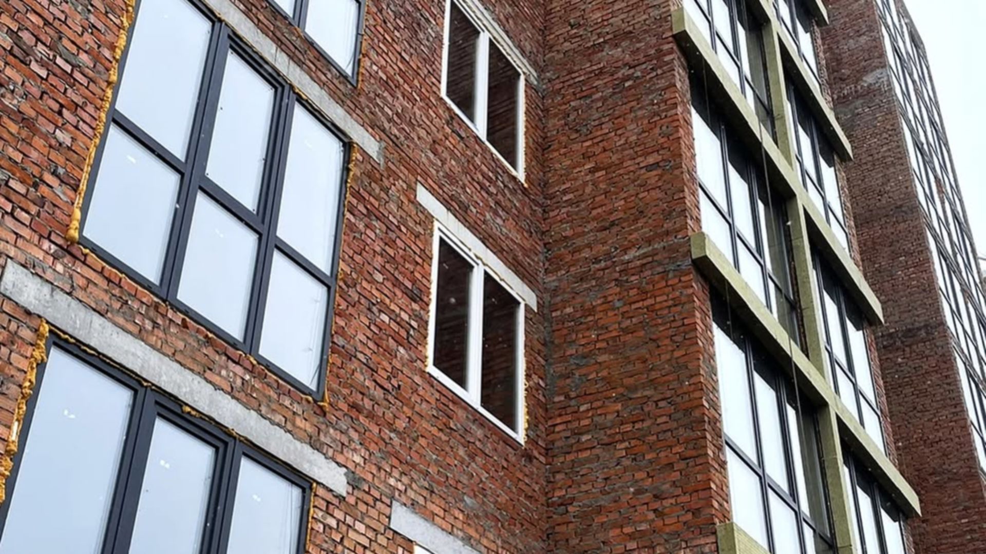 Состоянием на апрель 2025 года ЖК Smart Fort ход строительства фото 850382