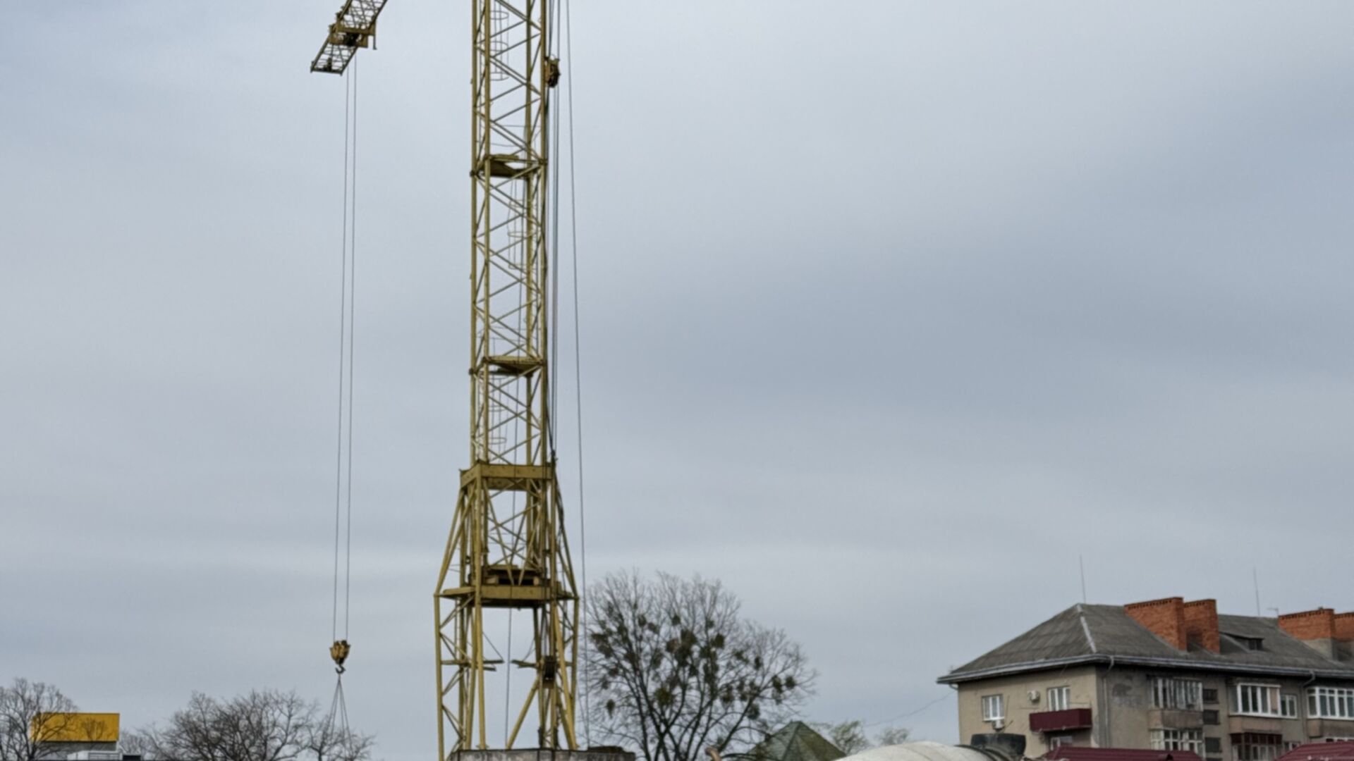 Станом на квітень 2025 року ЖК Central City Mukachevo хід будівництва фото 852163