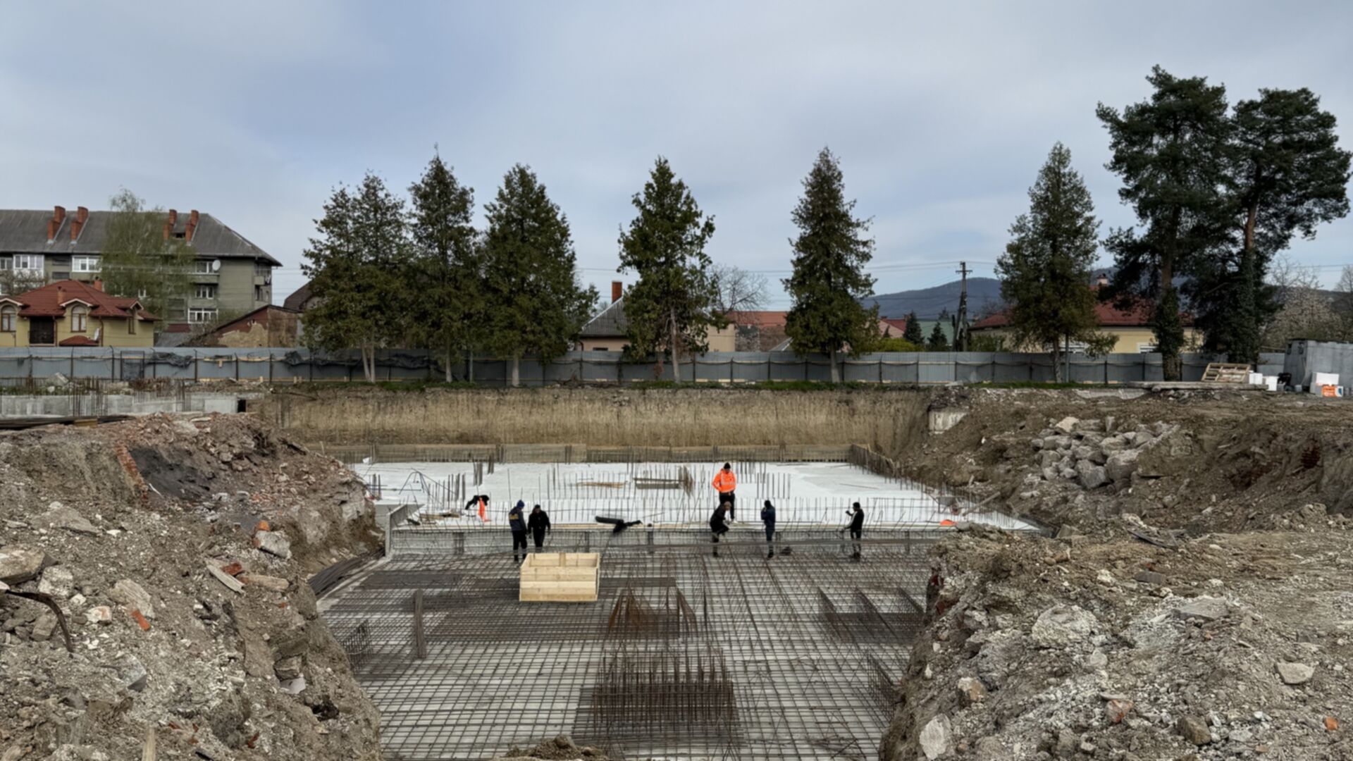 Станом на квітень 2025 року ЖК Central City Mukachevo хід будівництва фото 852167