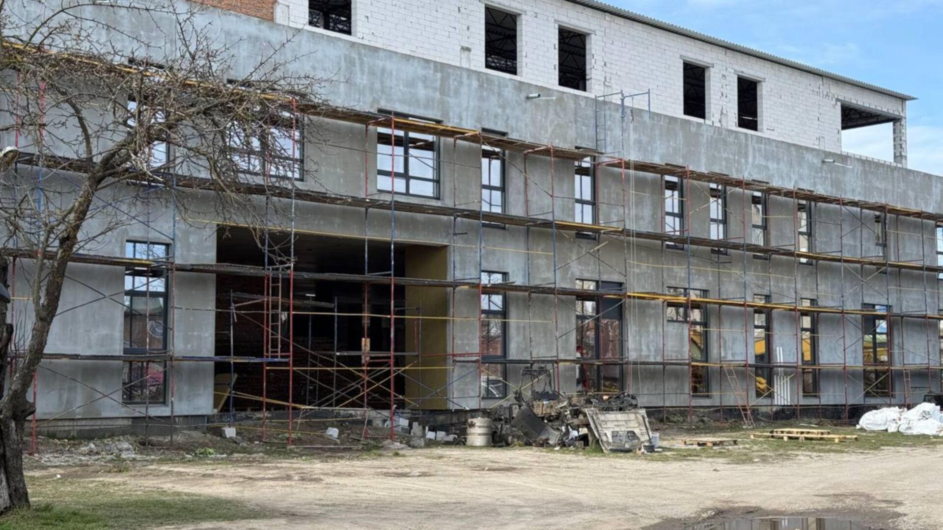 Состоянием на апрель 2025 года Торгово-офісний центр Terminal ход строительства фото 852727