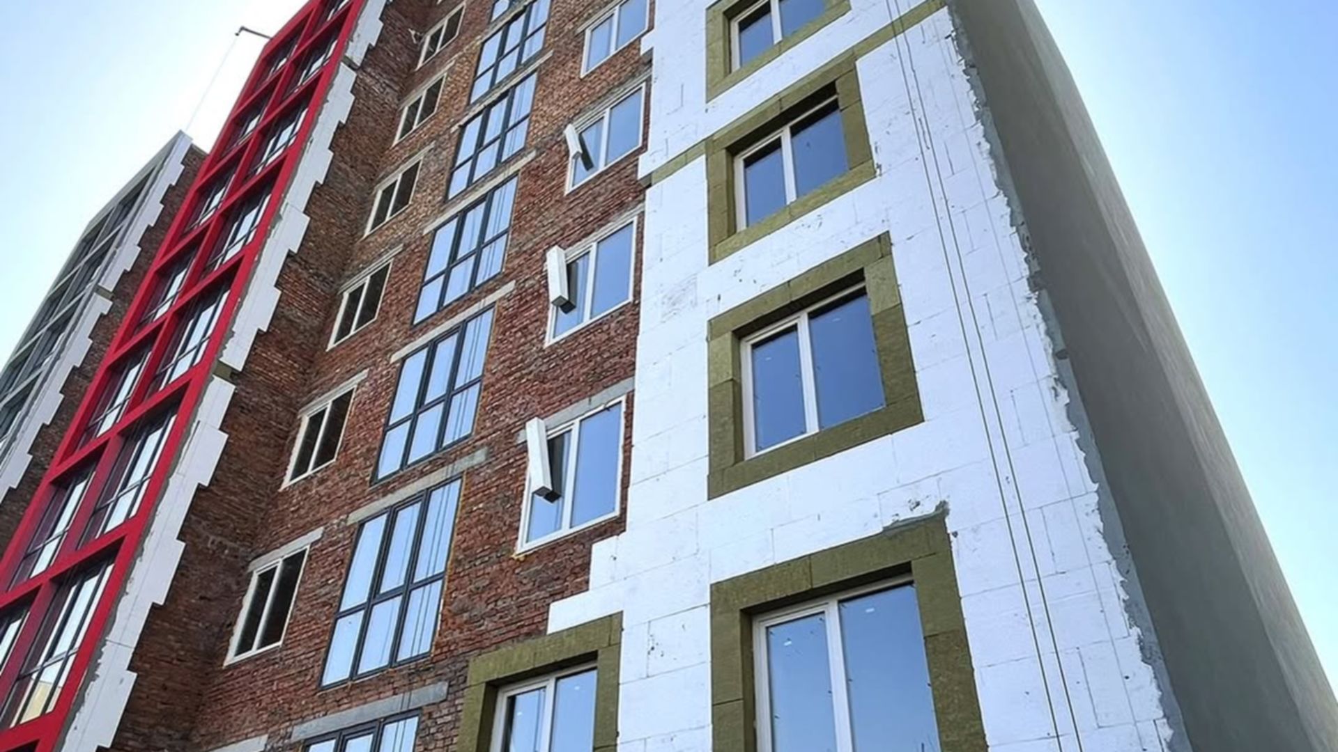 Состоянием на апрель 2025 года ЖК Smart Fort ход строительства фото 856156