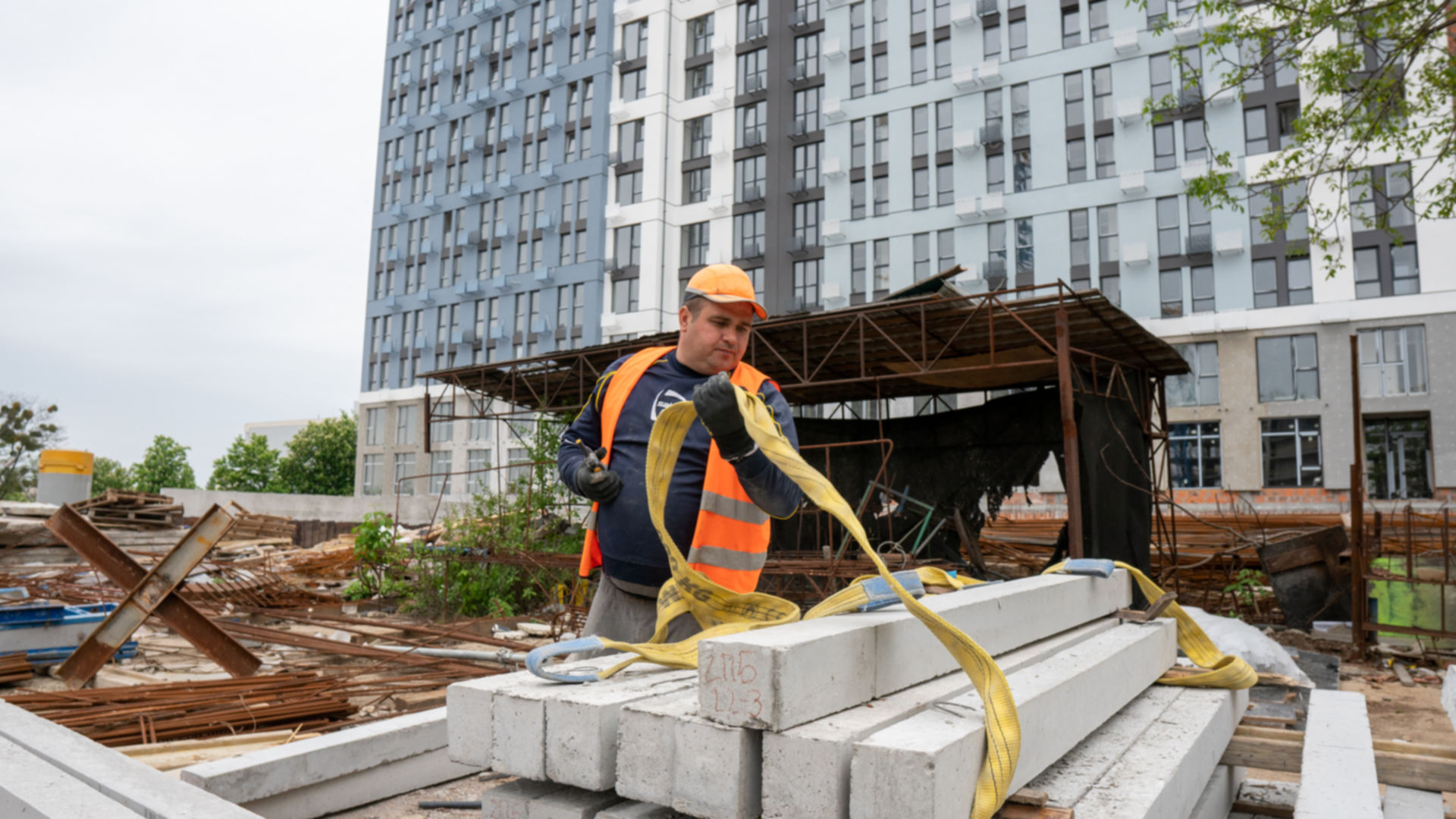 Состоянием на май 2025 года ЖК Sky Avenue ход строительства фото 860994