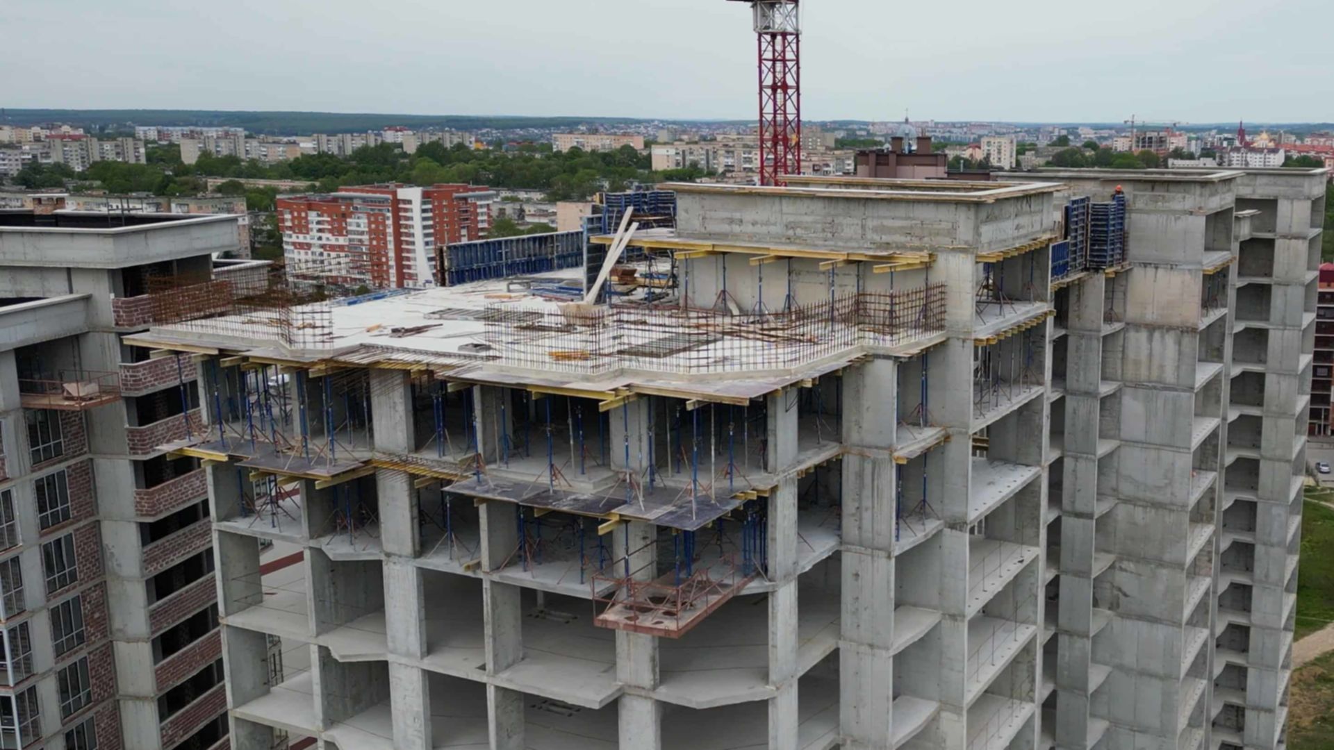 ЖК Варшавський мікрорайон, 8 черга хід будівництва фото 863645