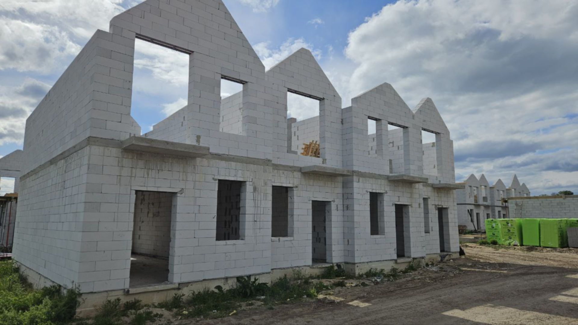 Таунхаус Sвій Dім 3 хід будівництва фото 877024
