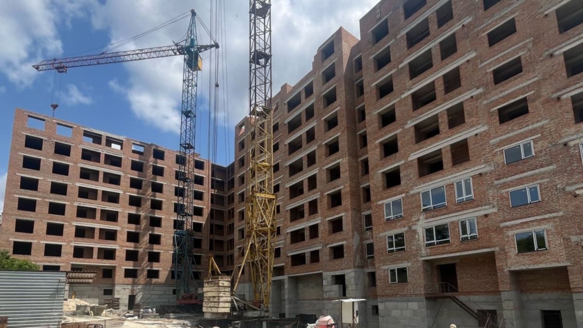 ЖК Комфорт Парк хід будівництва фото 877636
