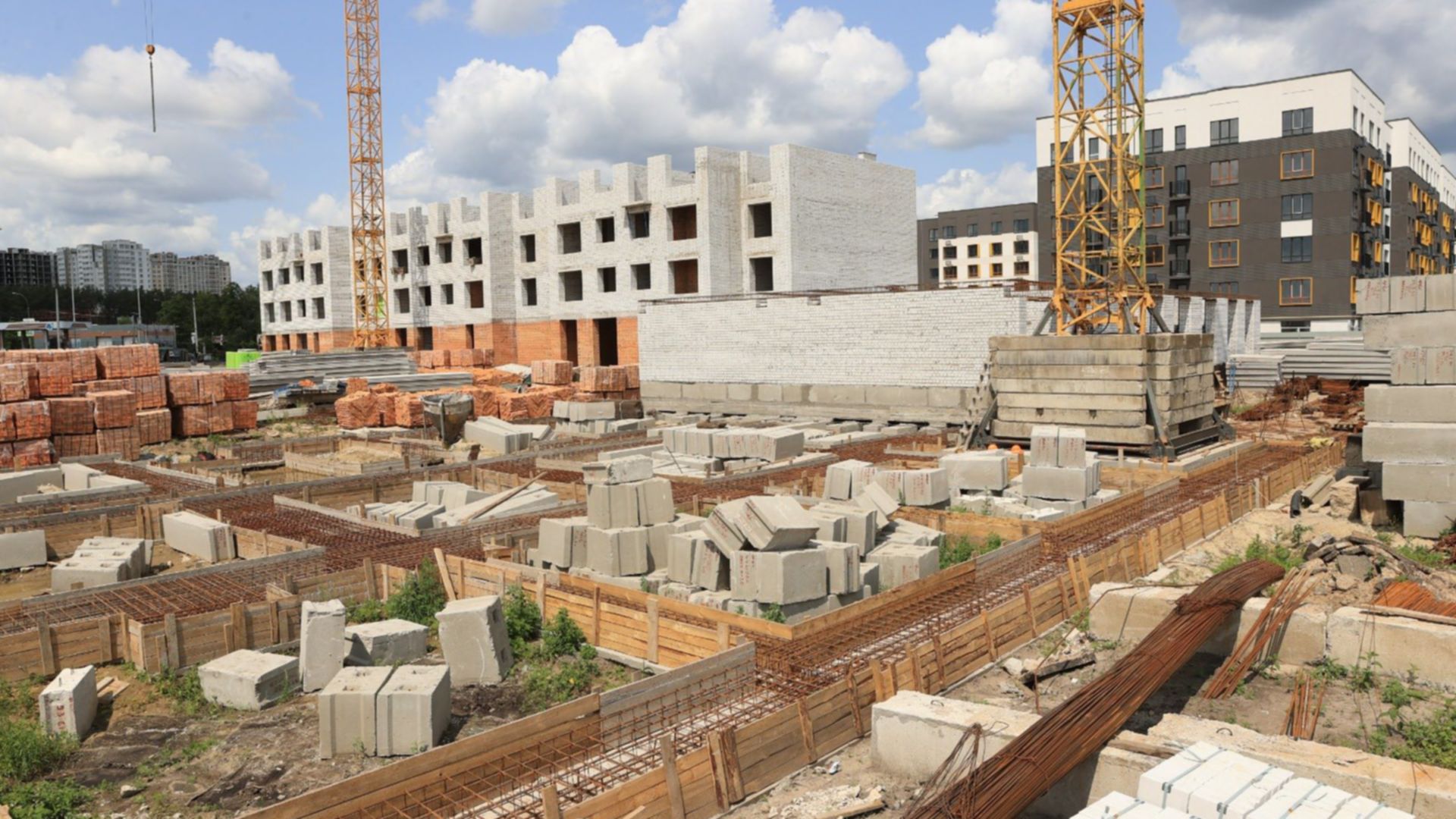 Станом на червень 2025 року ЖК Молодість хід будівництва фото 879985