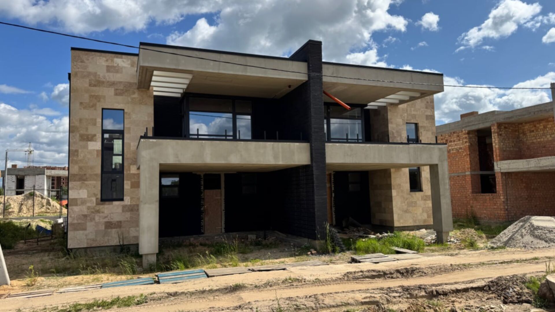 Состоянием на июнь 2025 года КГ Family Park Residence ход строительства фото 882936