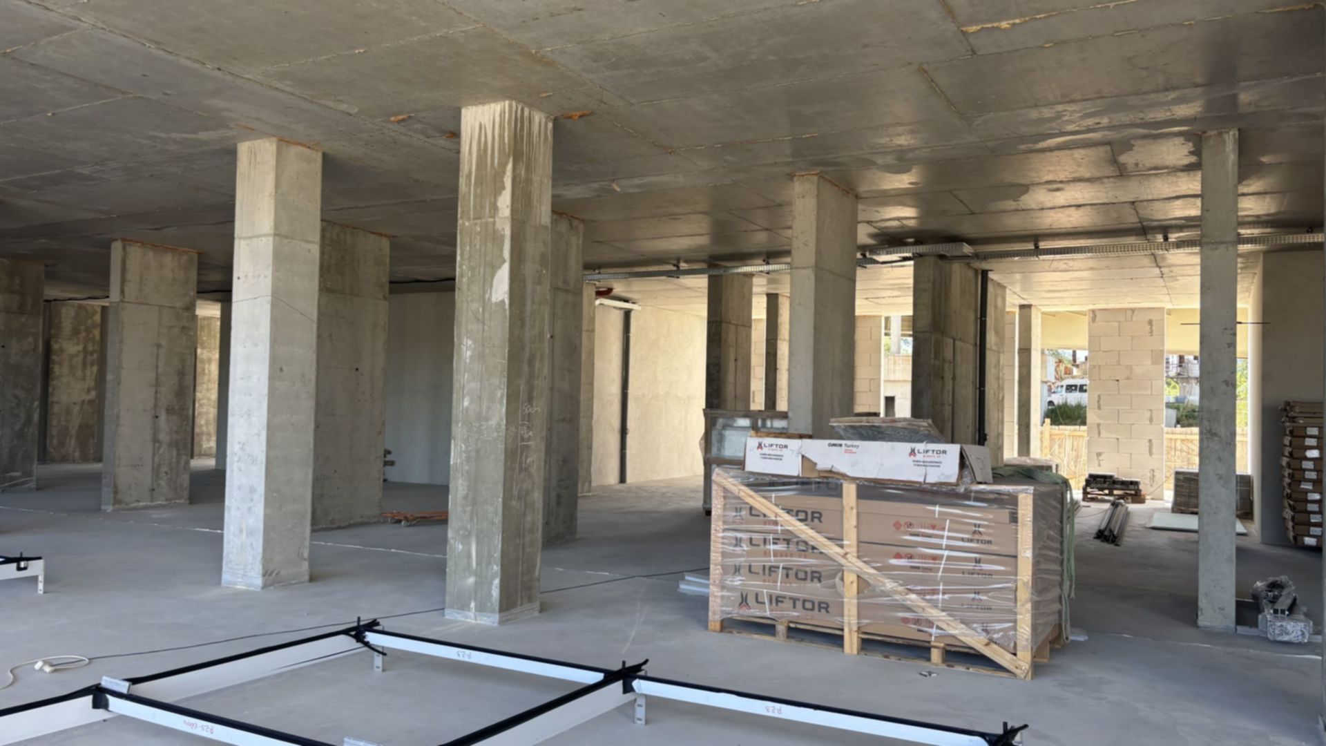 ЖК Kniahynyn-Center ход строительства фото 885845