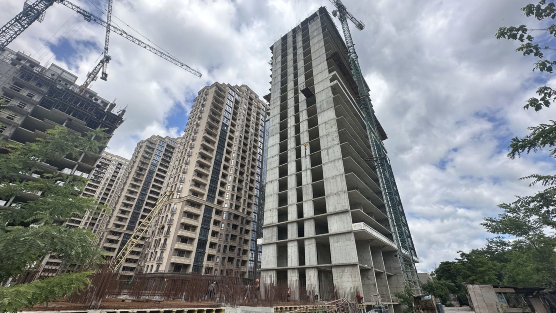 Состоянием на август 2025 года БЦ PlatOn ход строительства фото 896633