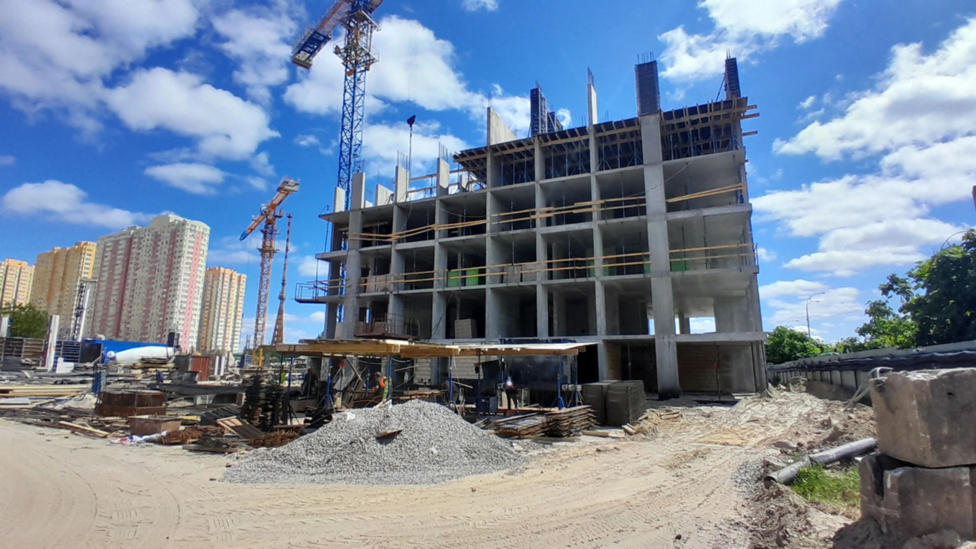 Состоянием на июль 2025 года ЖК Polar Park ход строительства фото 898546