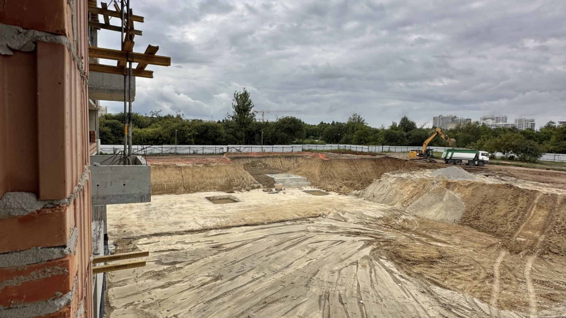 Станом на серпень 2025 року ЖК Viking Gardens хід будівництва фото 899317