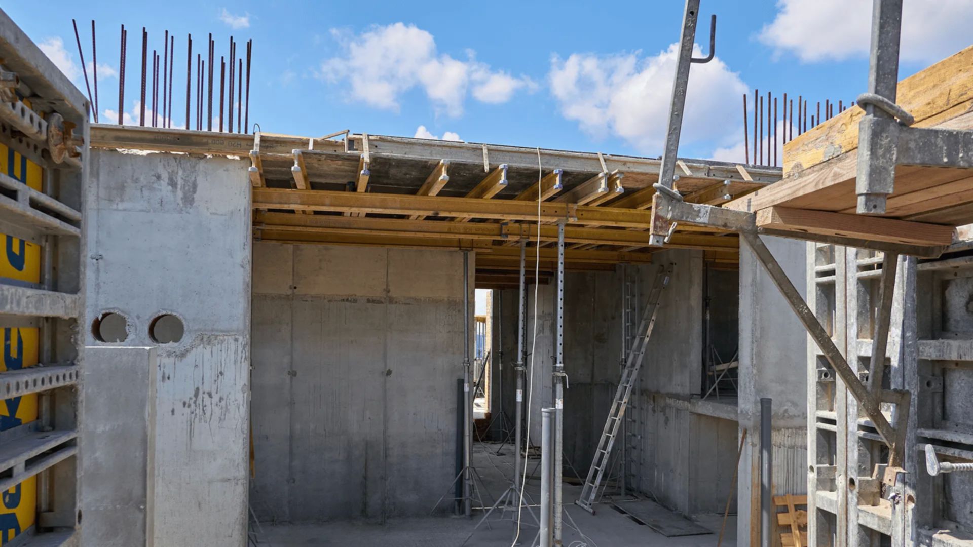 ЖК Русанівська Гавань хід будівництва фото 902555