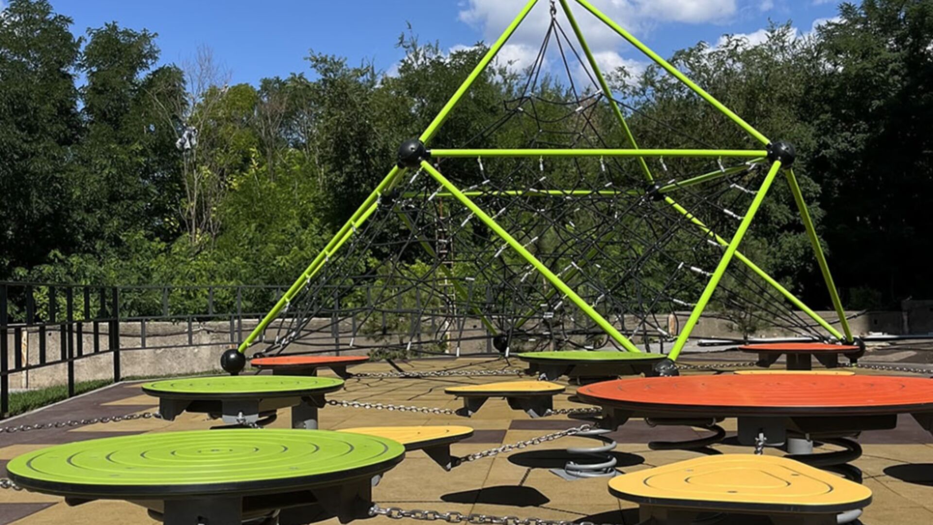 ЖК Щасливий у Дніпрі ход строительства фото 905958