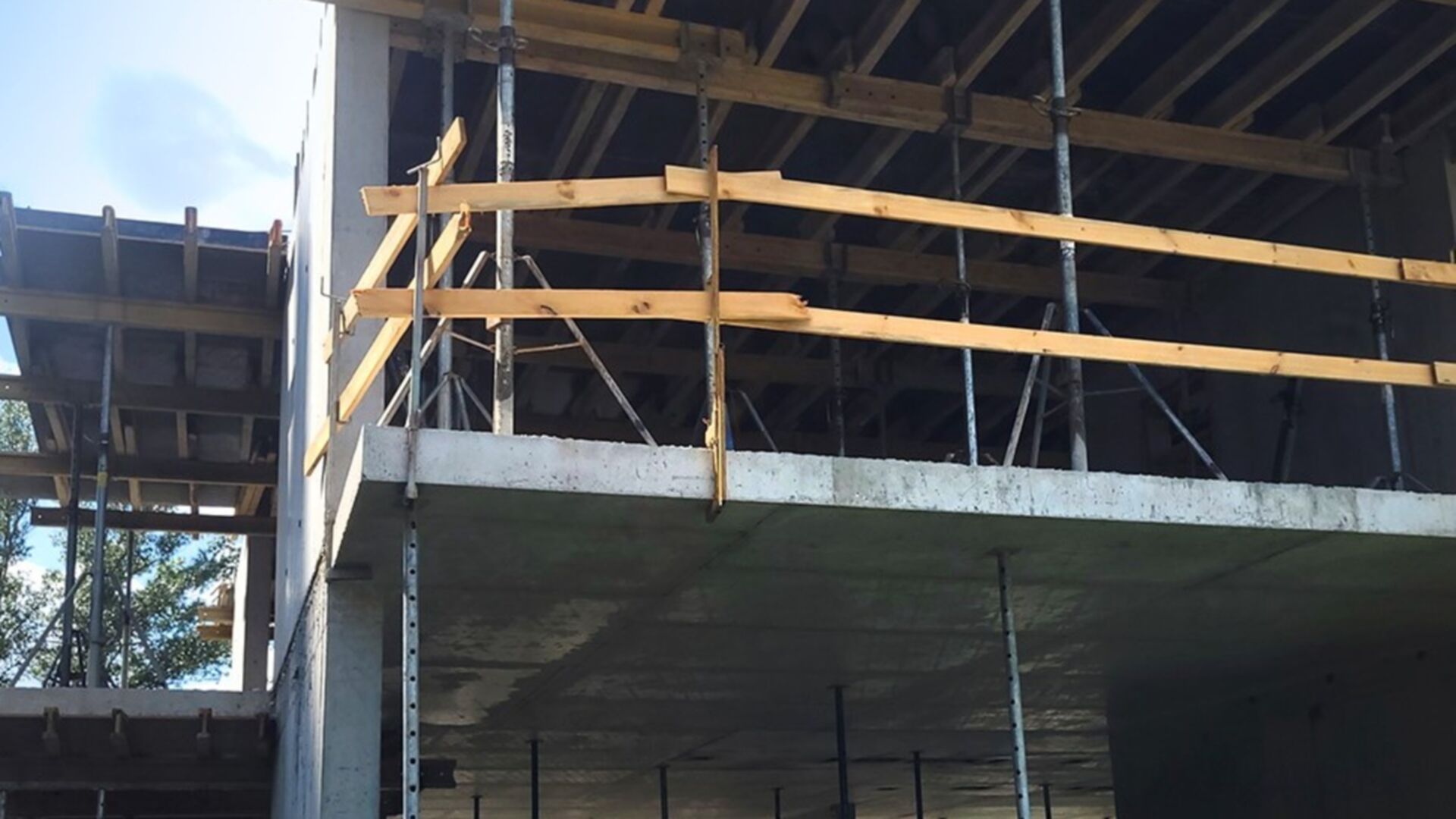 Состоянием на август 2025 года ЖК ул. Евгена Маланюка (Сагайдака), 101 ход строительства фото 911819