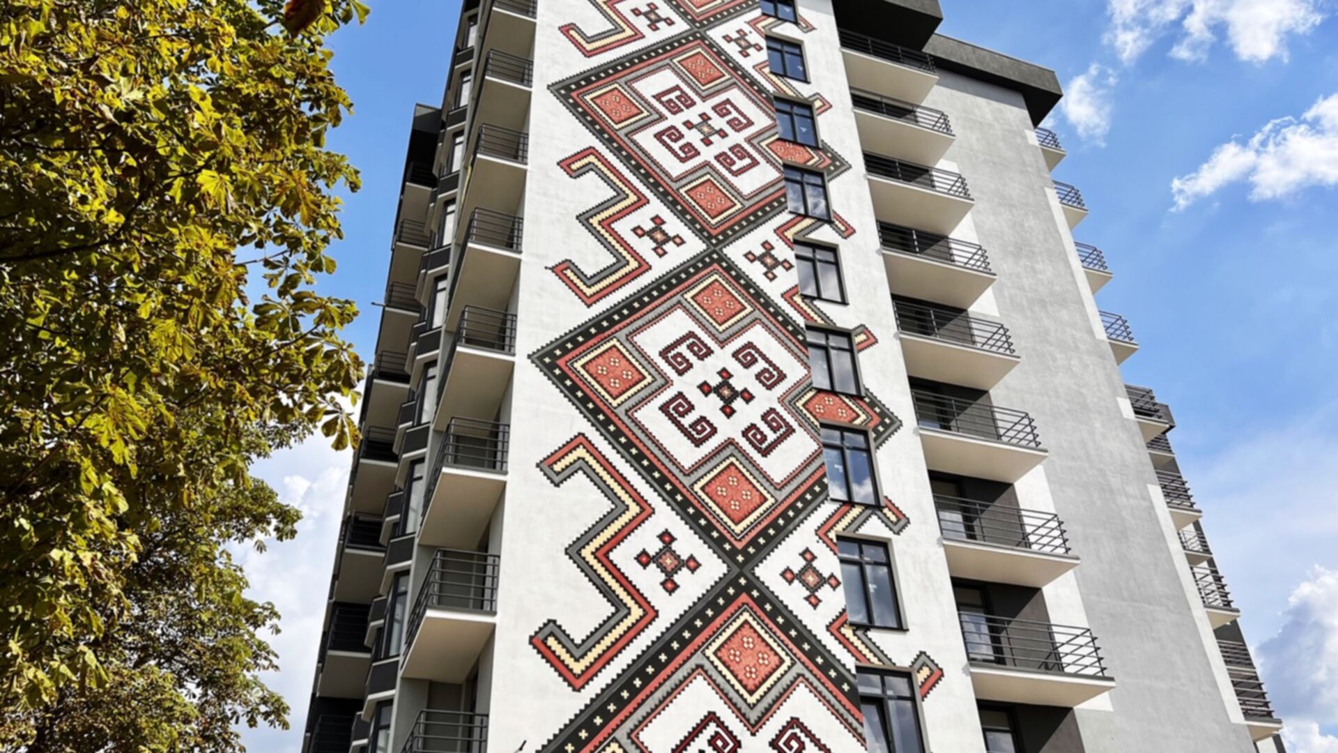 Станом на липень 2025 року ЖК Хмельницький хід будівництва фото 917329