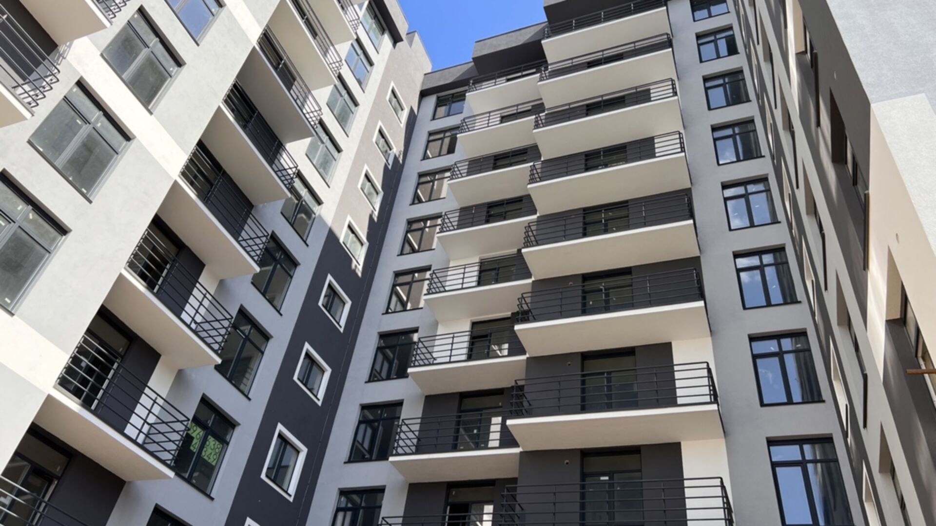 Станом на липень 2025 року ЖК Хмельницький хід будівництва фото 917332