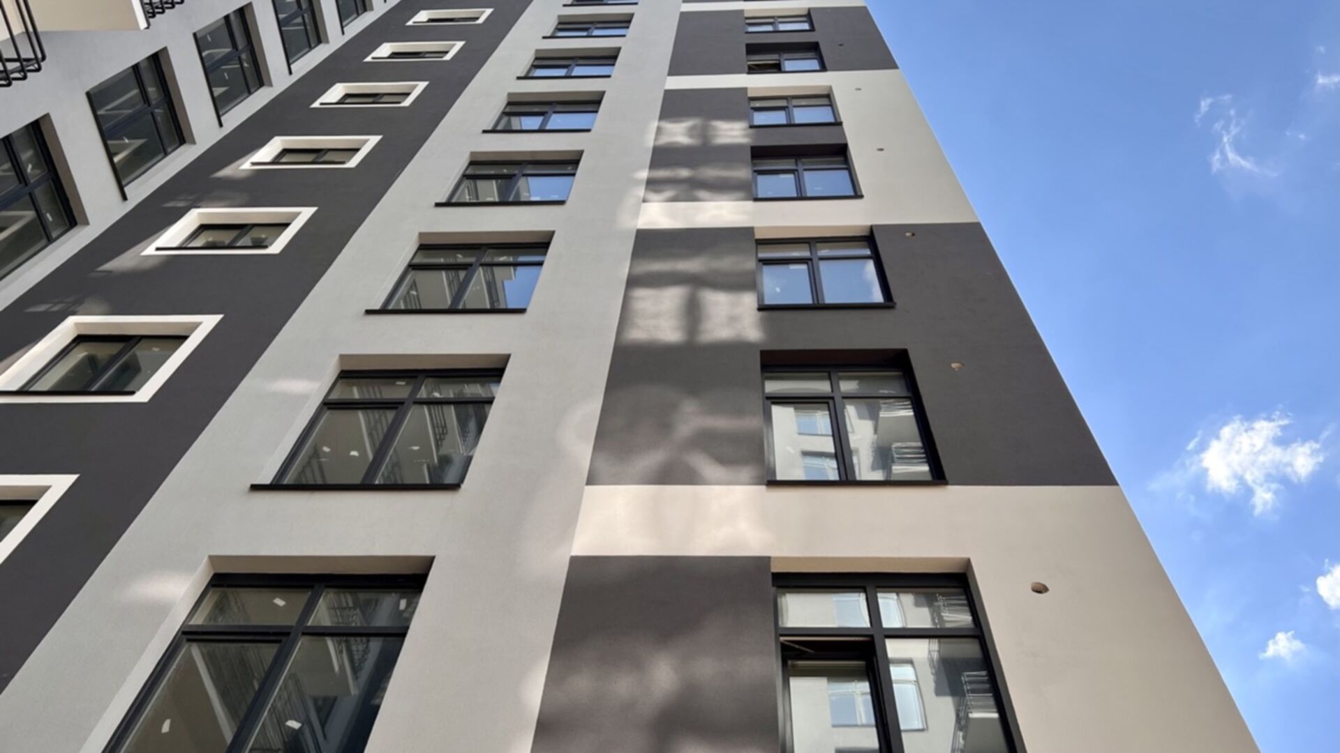 Станом на липень 2025 року ЖК Хмельницький хід будівництва фото 917337