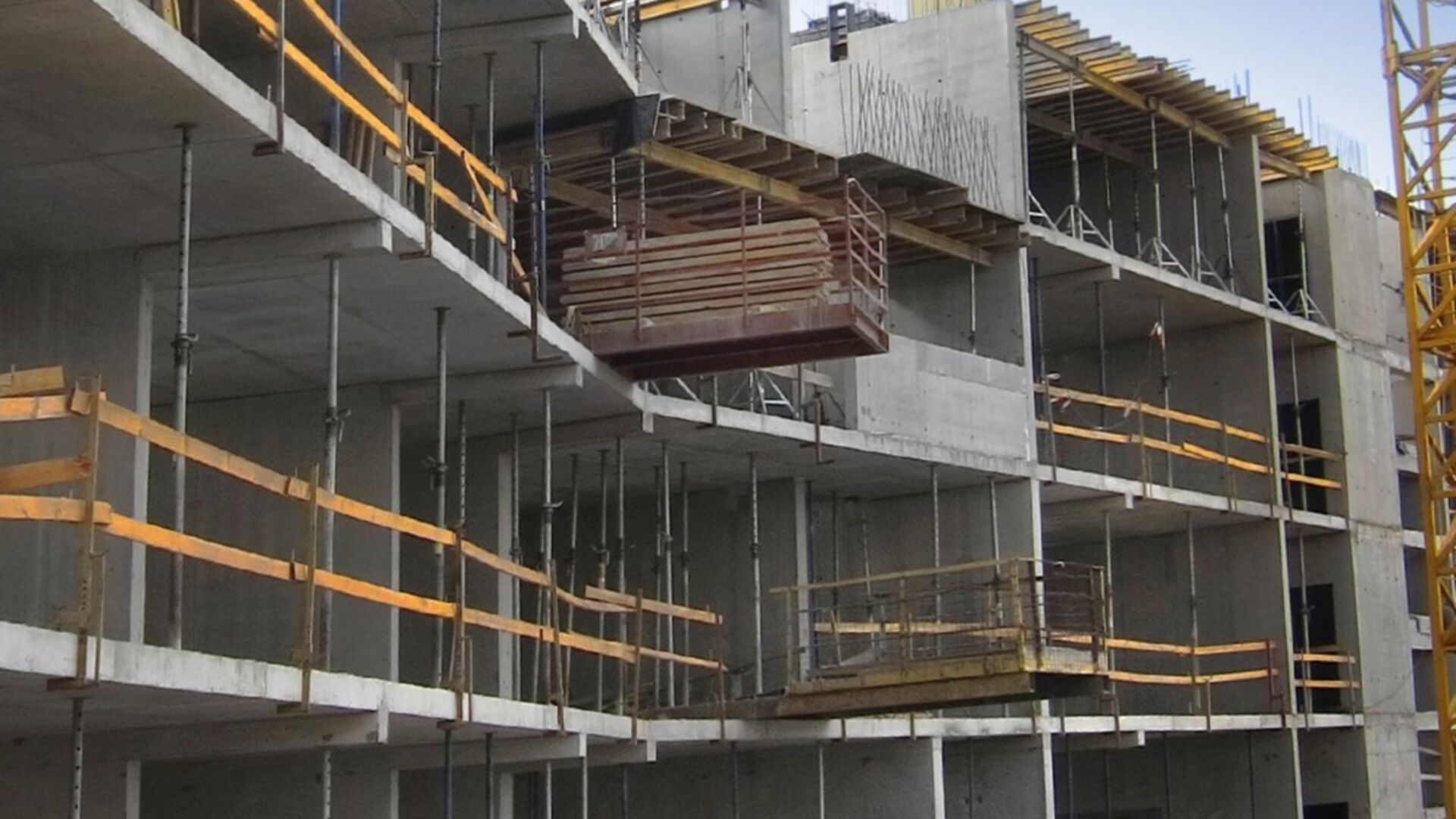 Состоянием на сентябрь 2025 года ЖК ул. Евгена Маланюка (Сагайдака), 101 ход строительства фото 917539