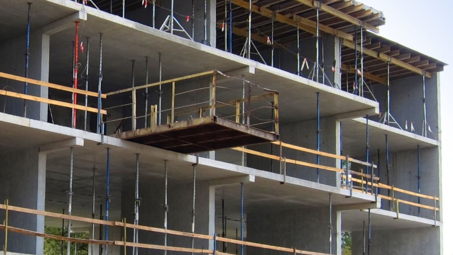 Состоянием на сентябрь 2025 года ЖК ул. Евгена Маланюка (Сагайдака), 101 ход строительства фото 917543