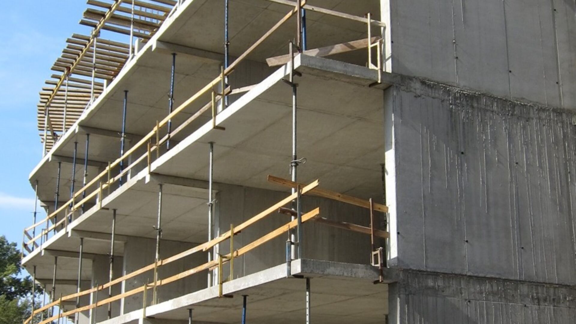 Состоянием на сентябрь 2025 года ЖК ул. Евгена Маланюка (Сагайдака), 101 ход строительства фото 917549