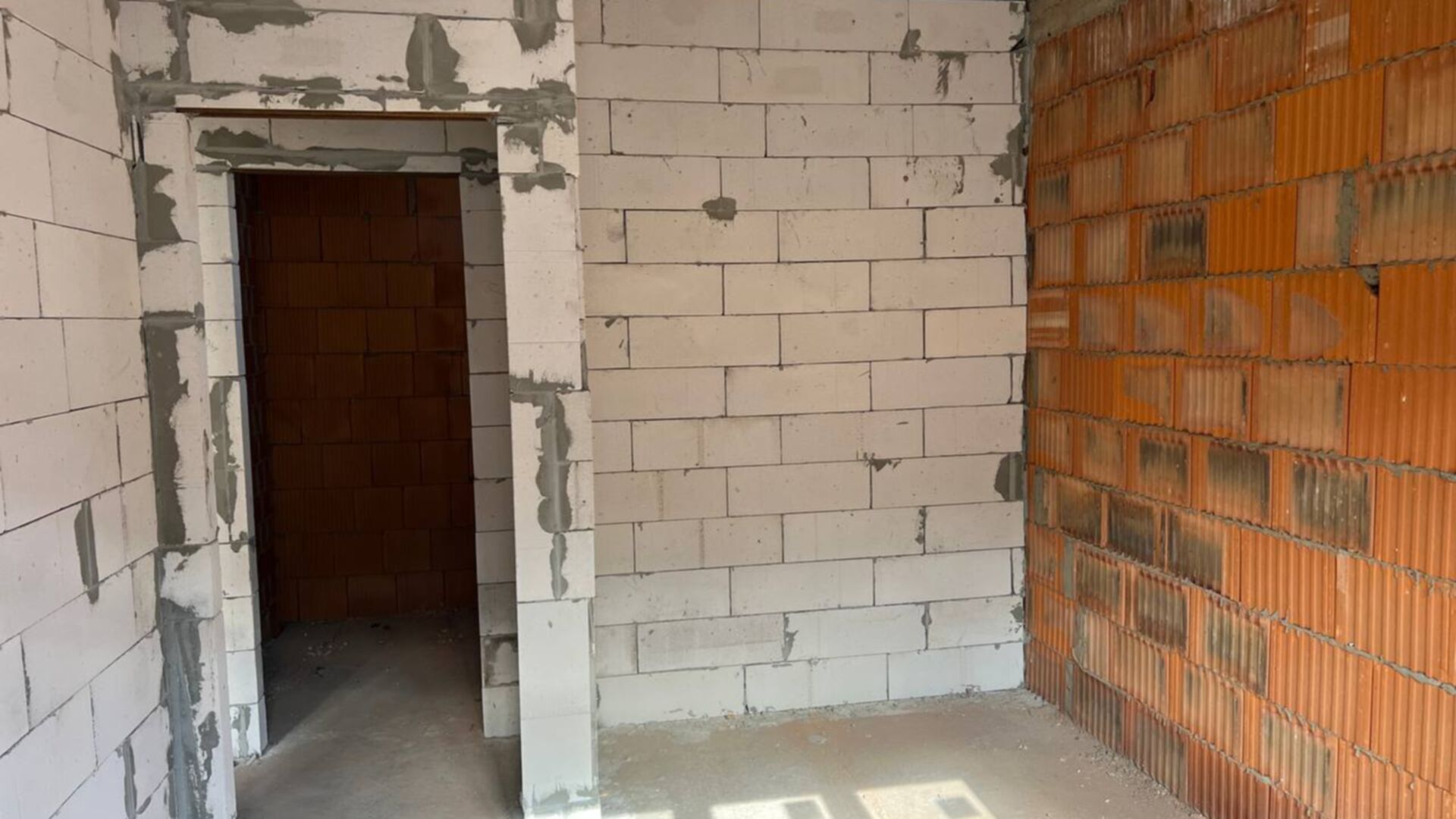 Состоянием на сентябрь 2025 года Таунхаус Родинний Преміум 2 ход строительства фото 919603