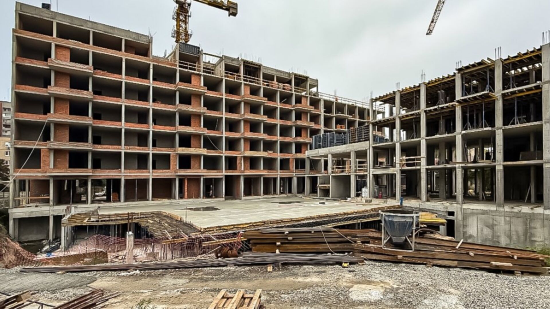 ЖК Lypynsky ход строительства фото 920335