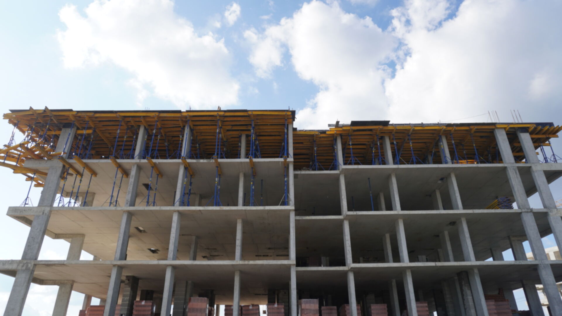 ЖК SVOЇ CITY ход строительства фото 922604