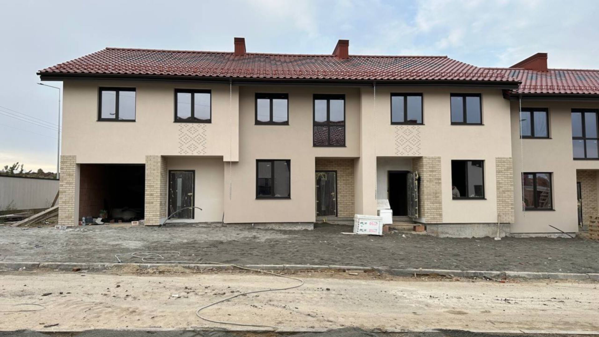 Станом на жовтень 2025 року КМ Етнія хід будівництва фото 922634