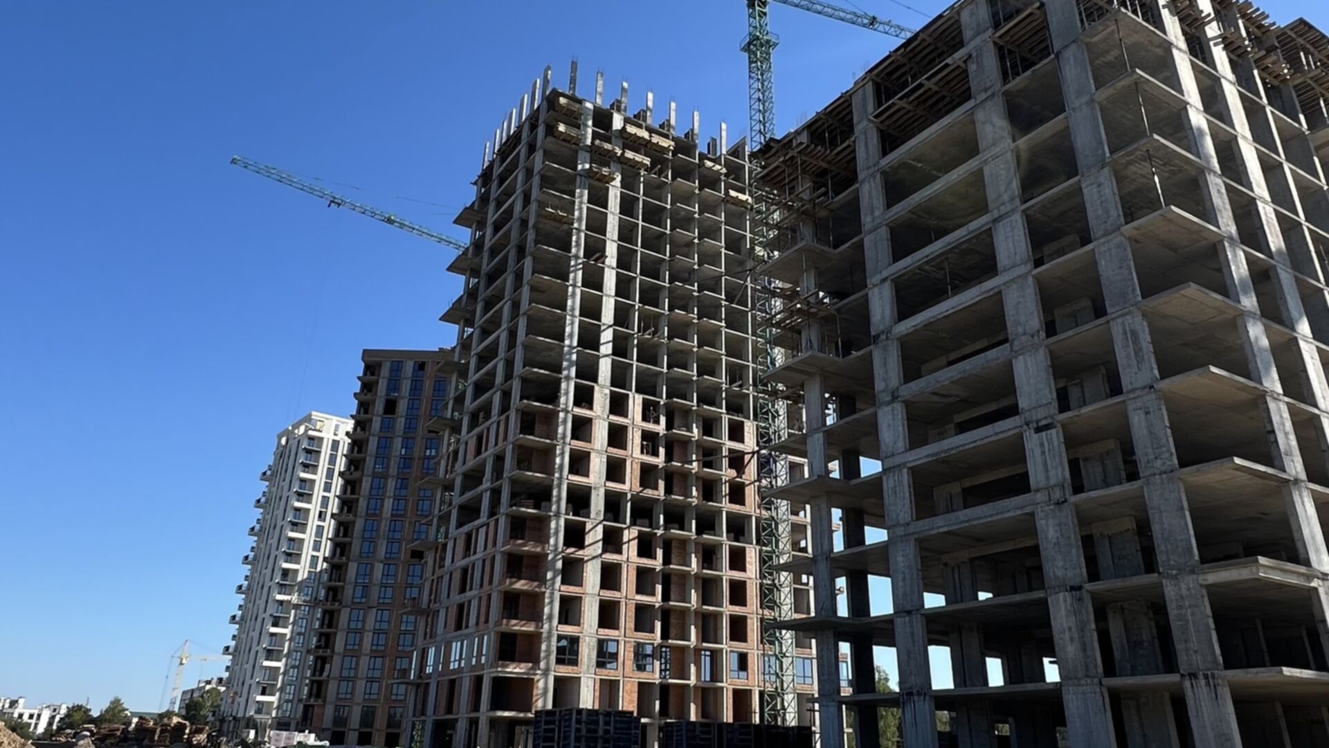 ЖК Central Park Vinnytsia хід будівництва фото 923042