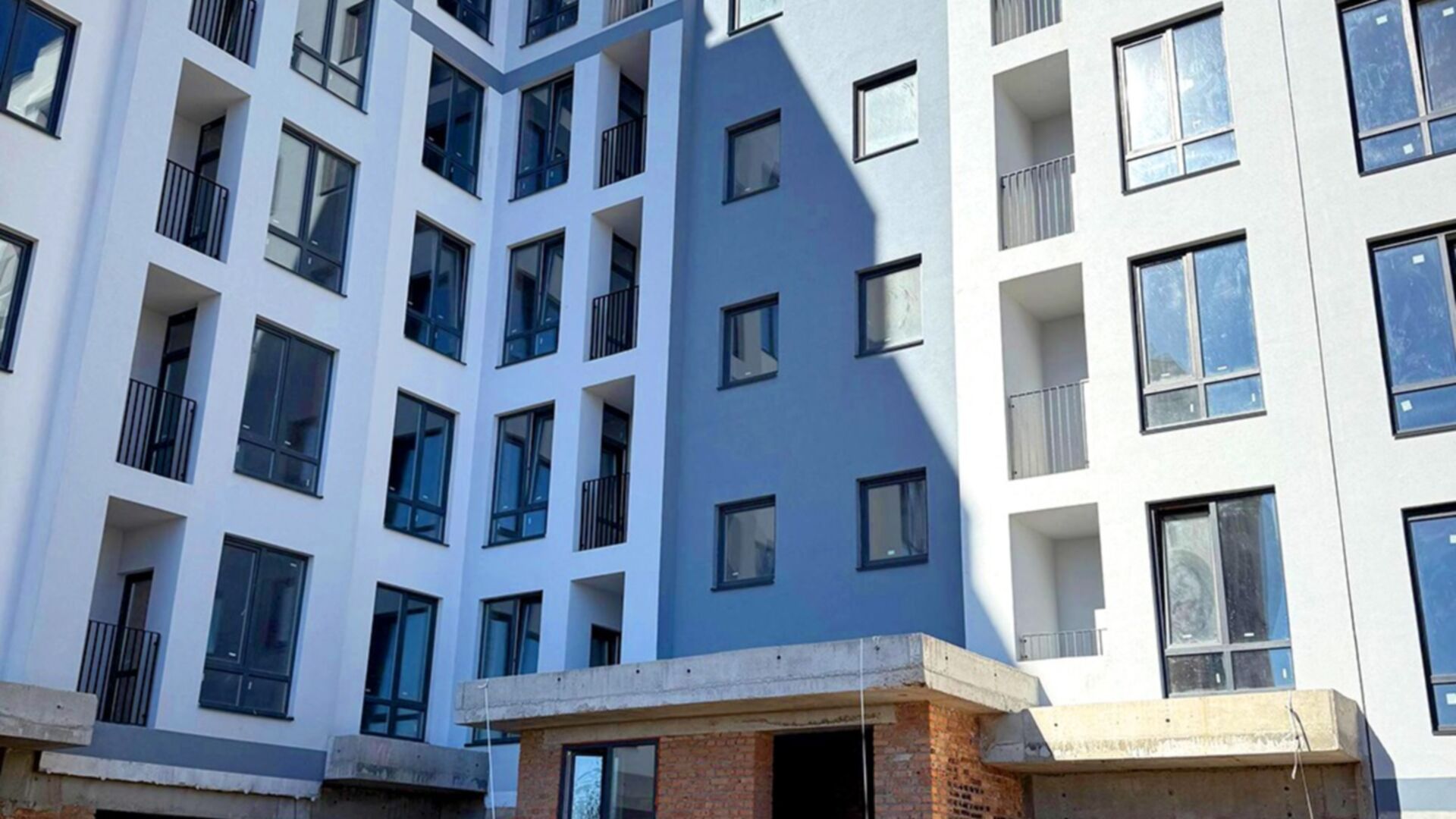 ЖК Новий Хотів хід будівництва фото 925849