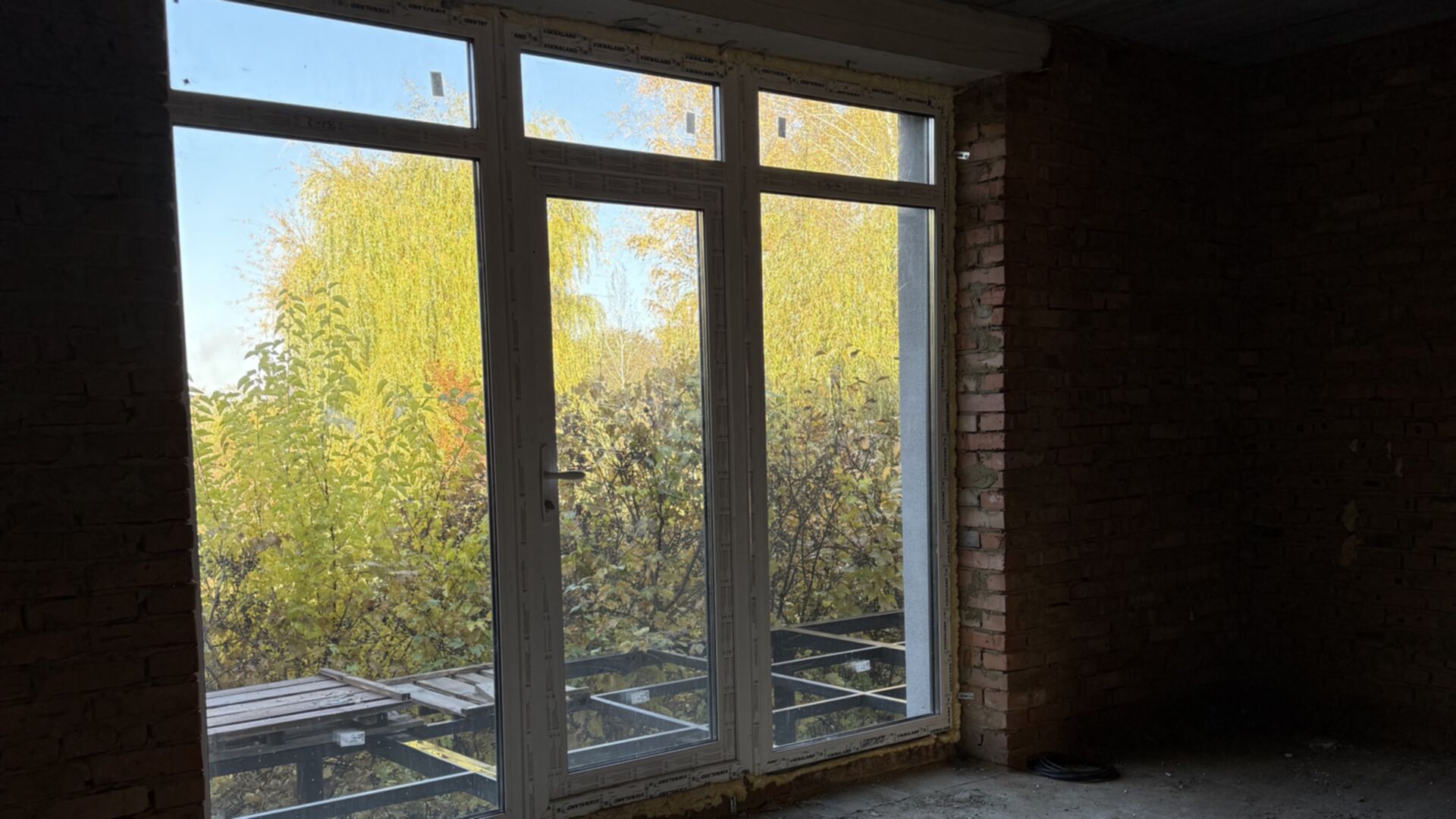 Станом на жовтень 2025 року Таунхаус The Lake хід будівництва фото 927234