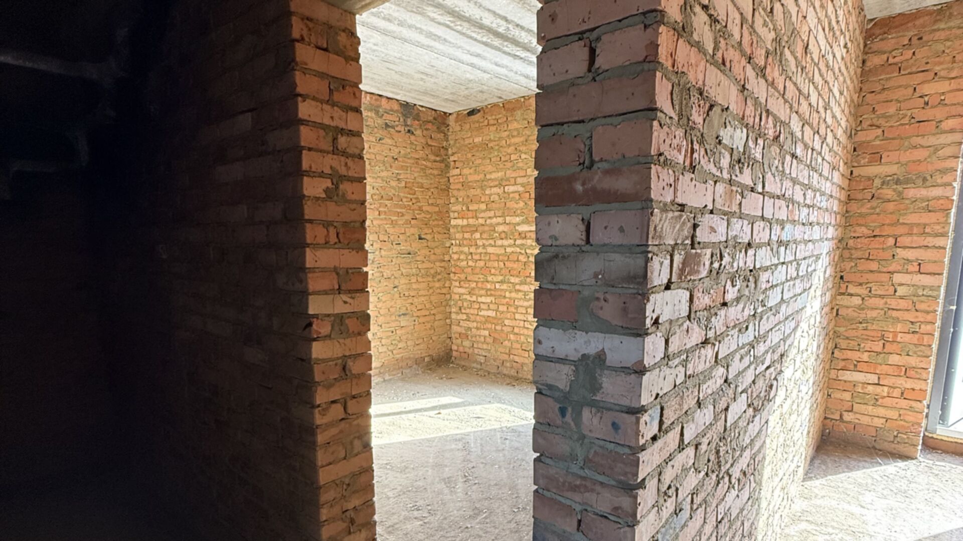 Станом на жовтень 2025 року Таунхаус The Lake хід будівництва фото 927236